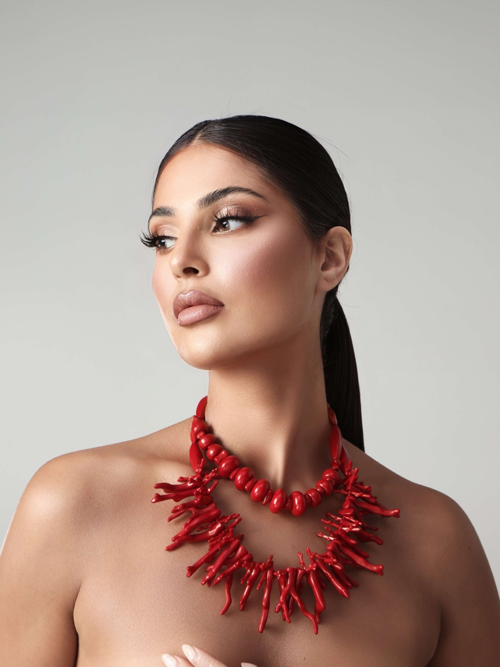 ABELLI NECKLACE