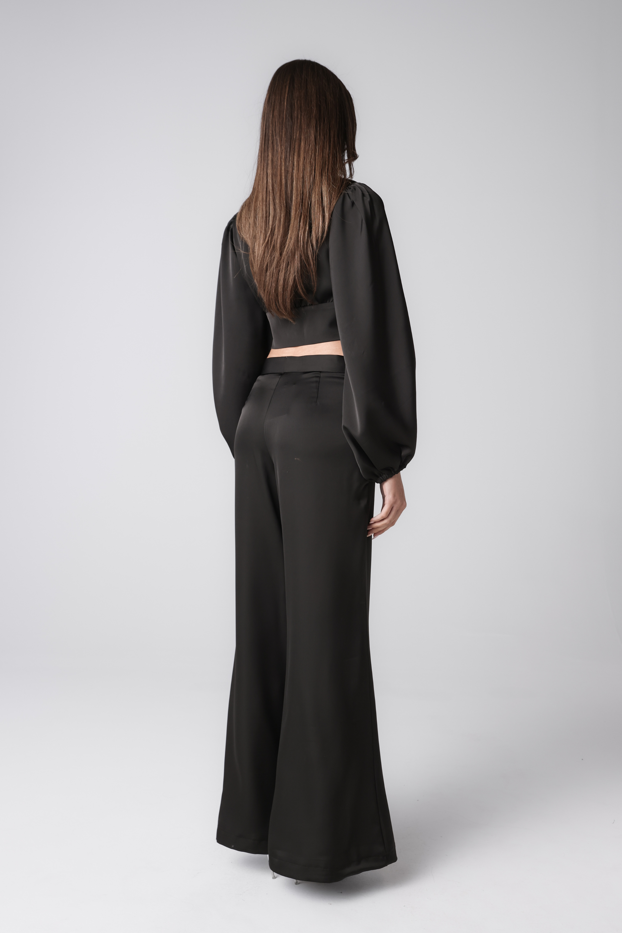 CASPIAN CROP TOP