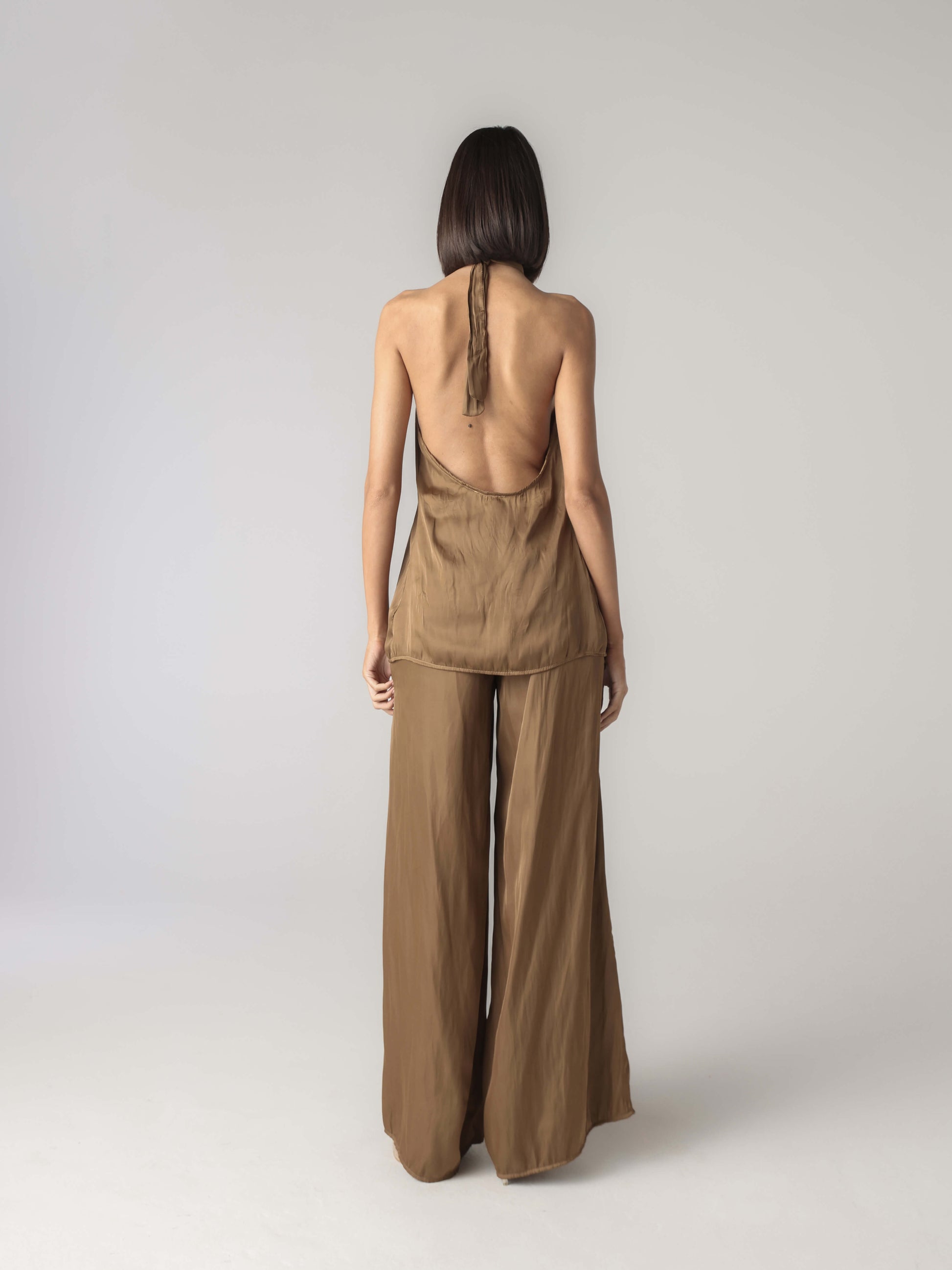 NAIA SET