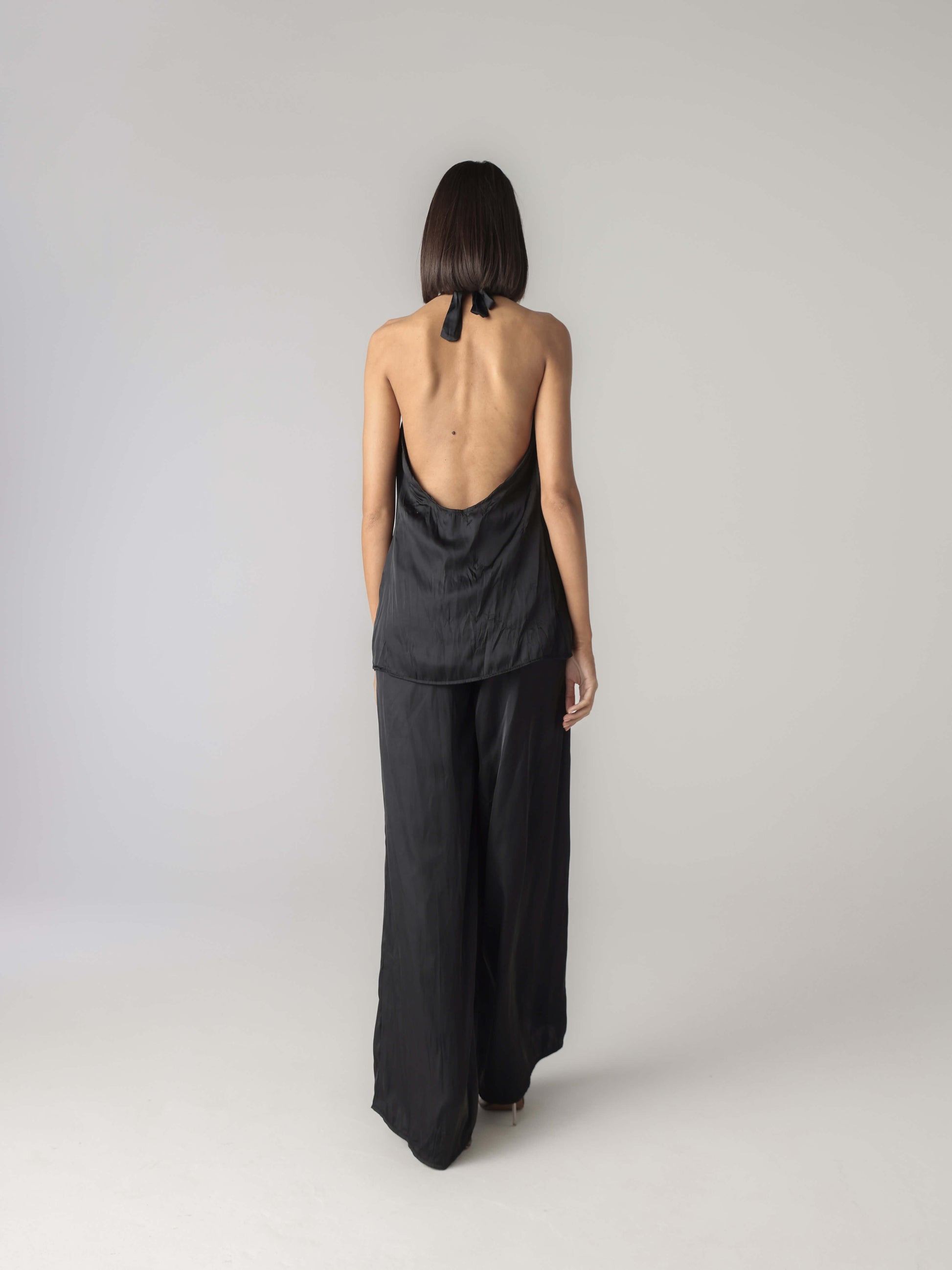 NAIA SET