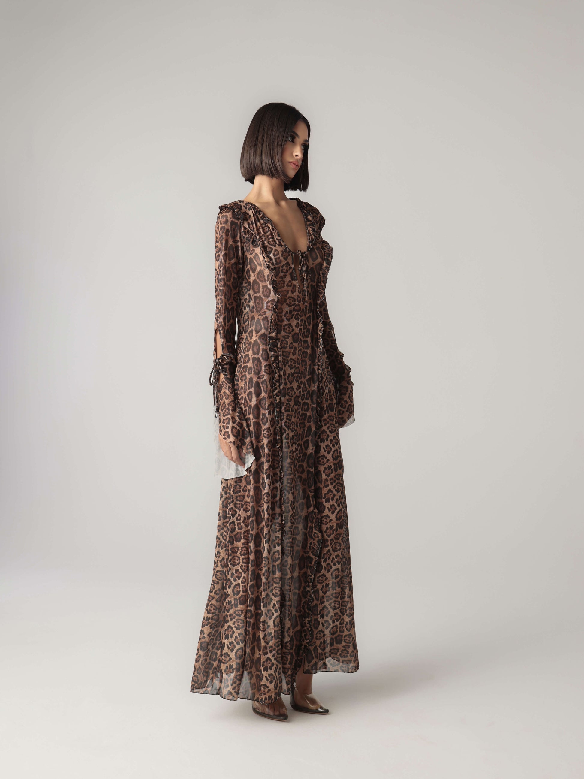 ARALISSE COVER UP