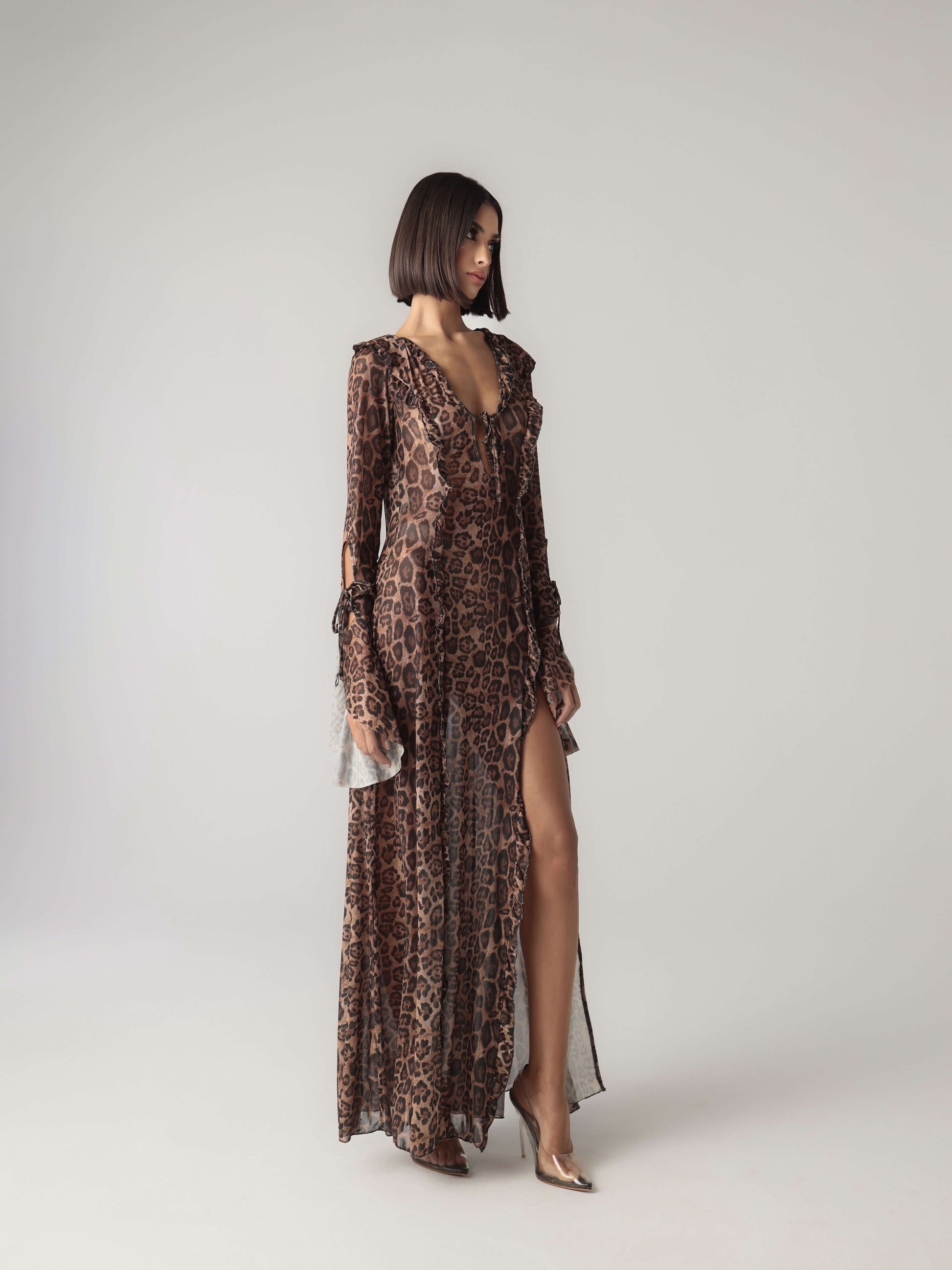ARALISSE COVER UP