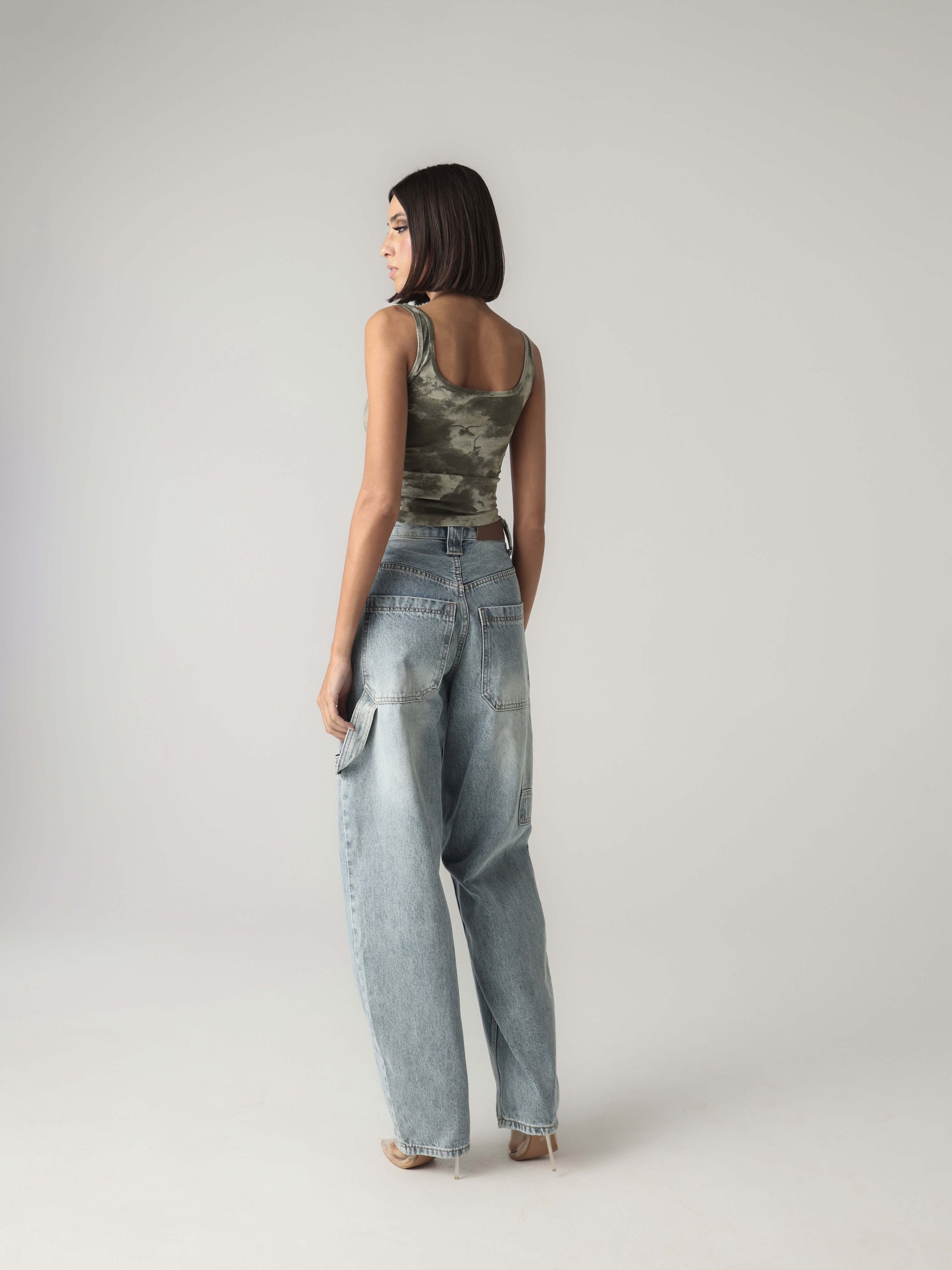 NIXIE TOP