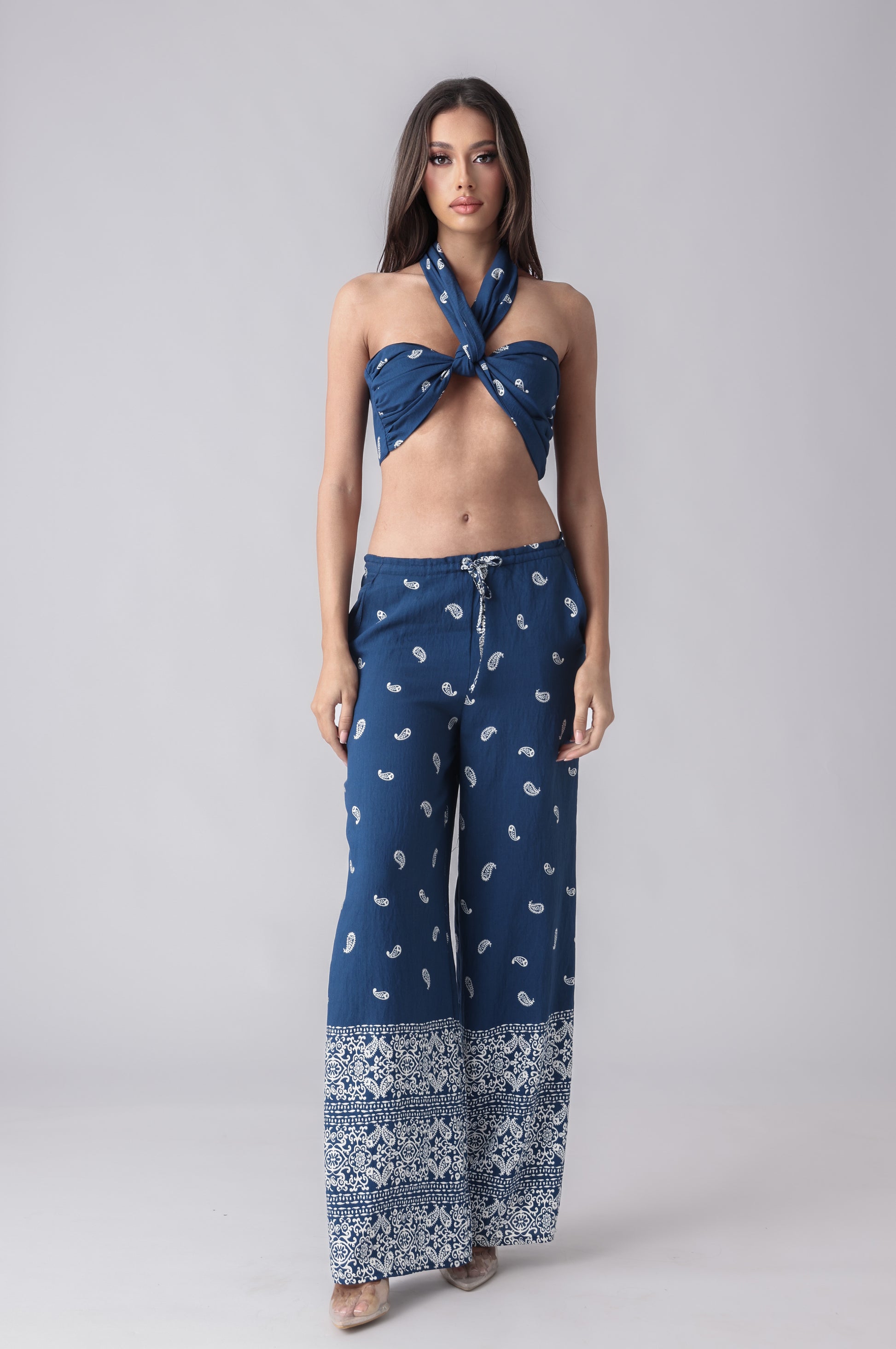 AUDRINA SET