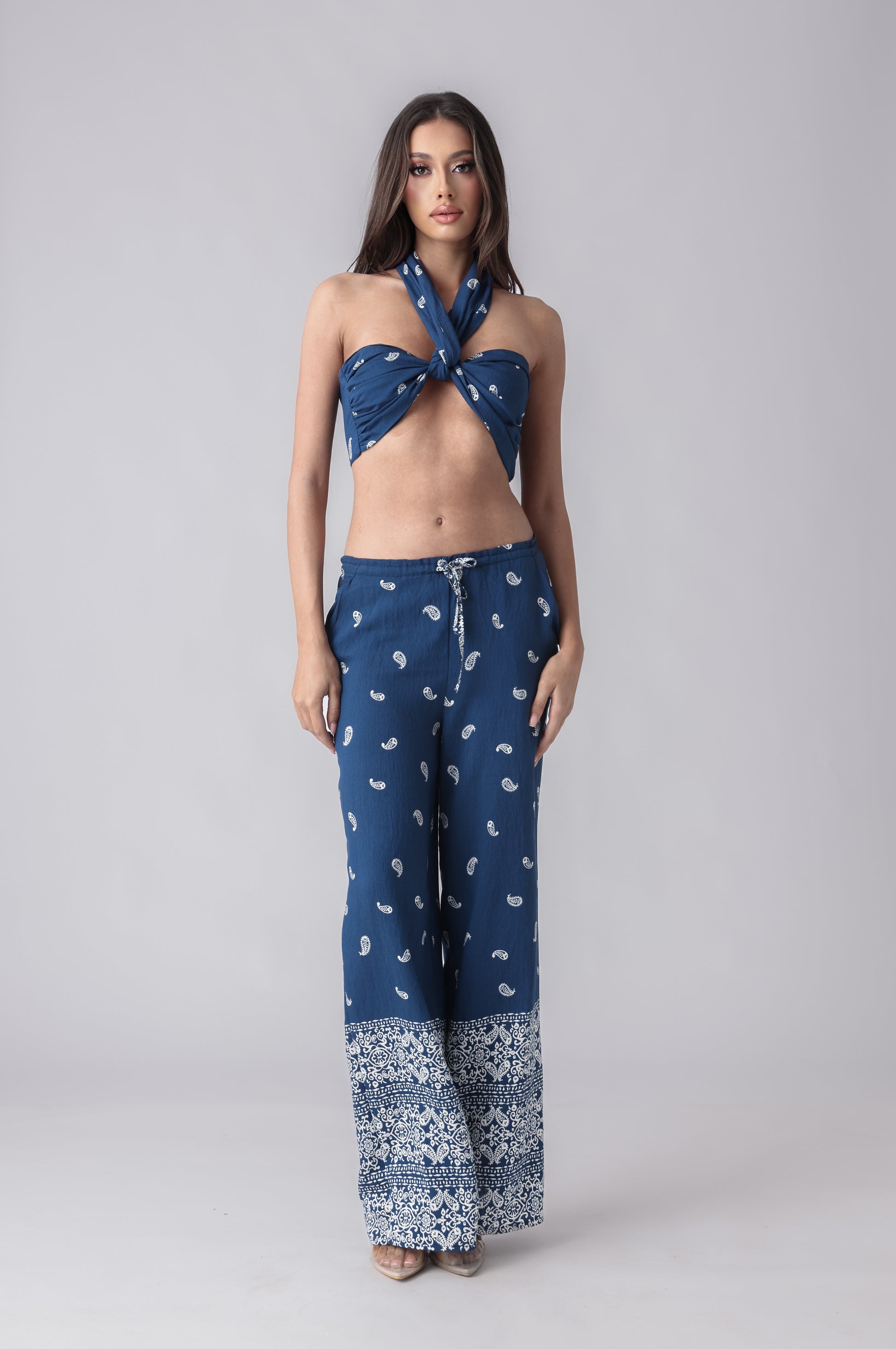 AUDRINA SET