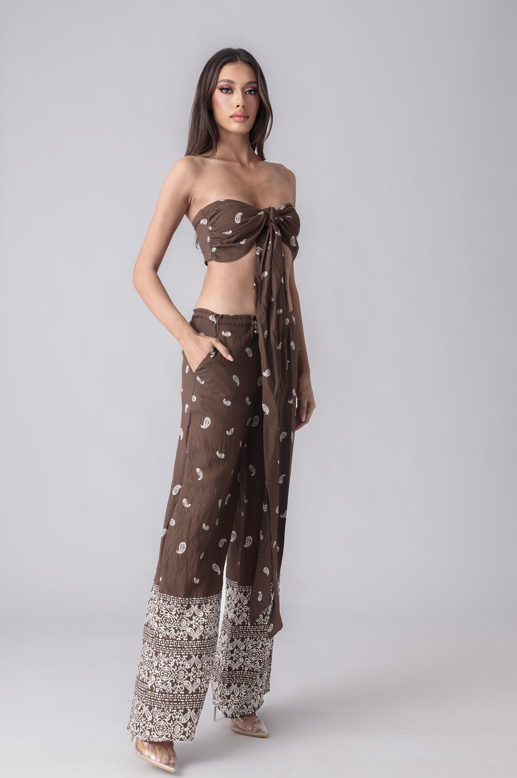 AUDRINA SET