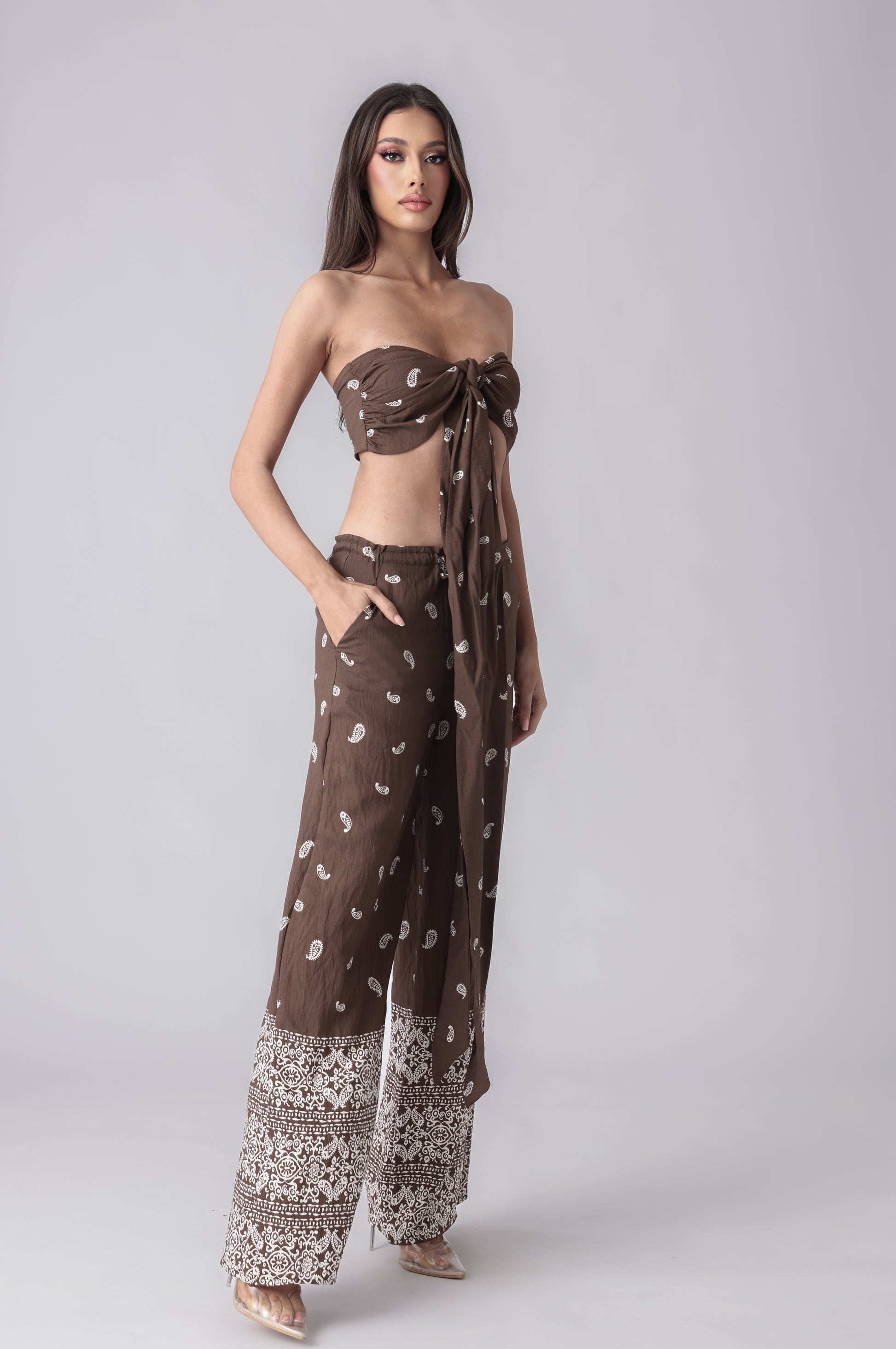 AUDRINA SET