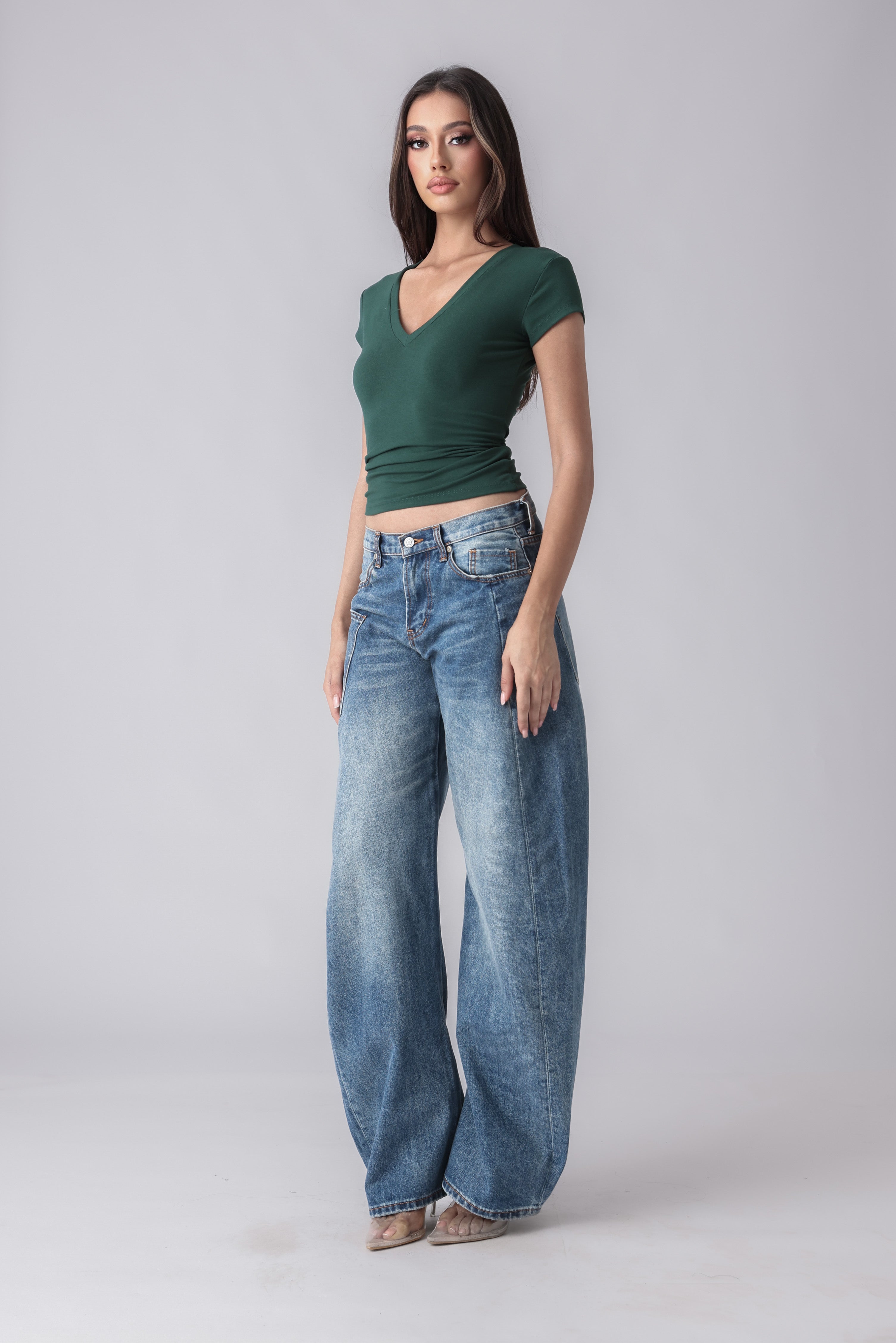 APRIL TOP