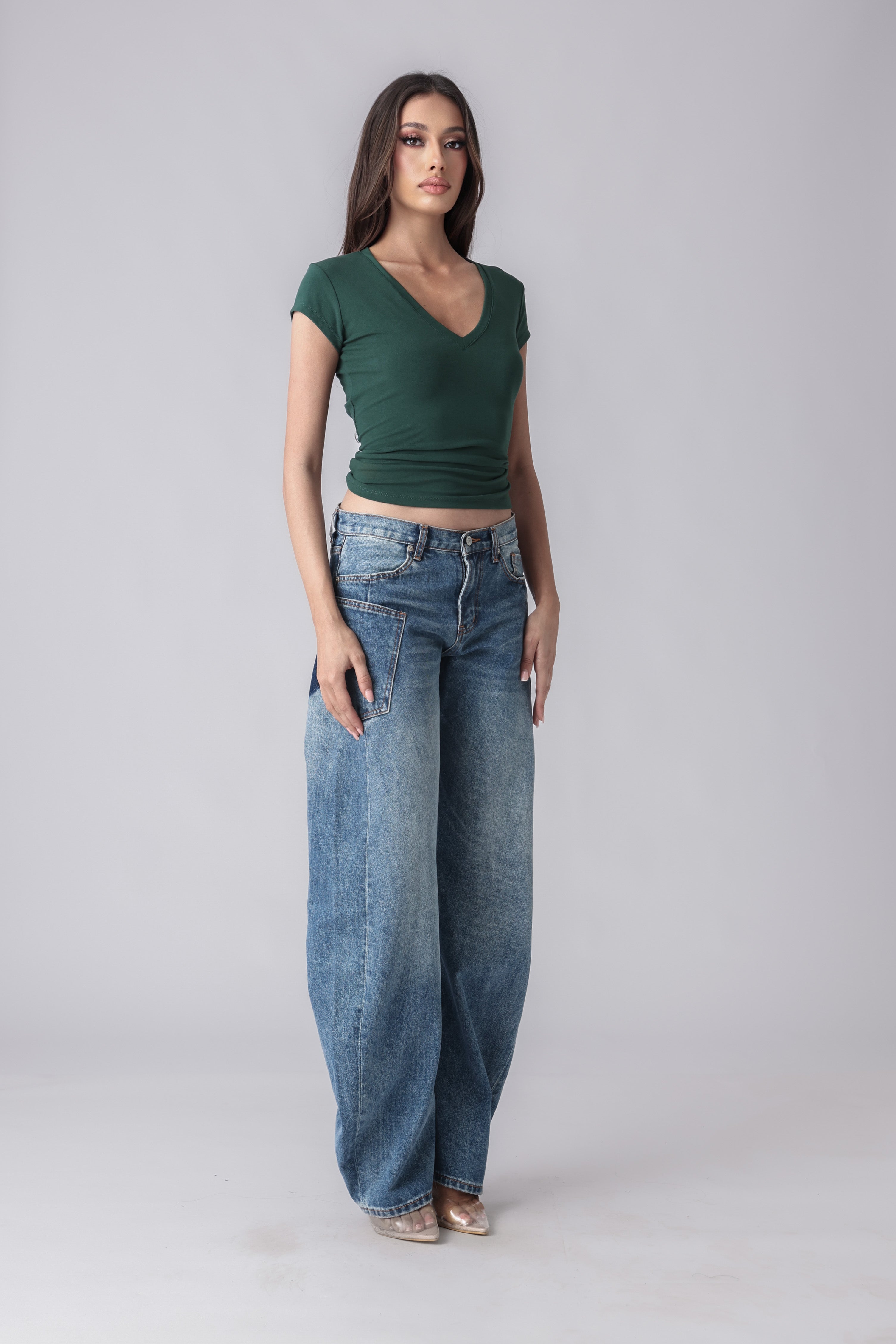 APRIL TOP
