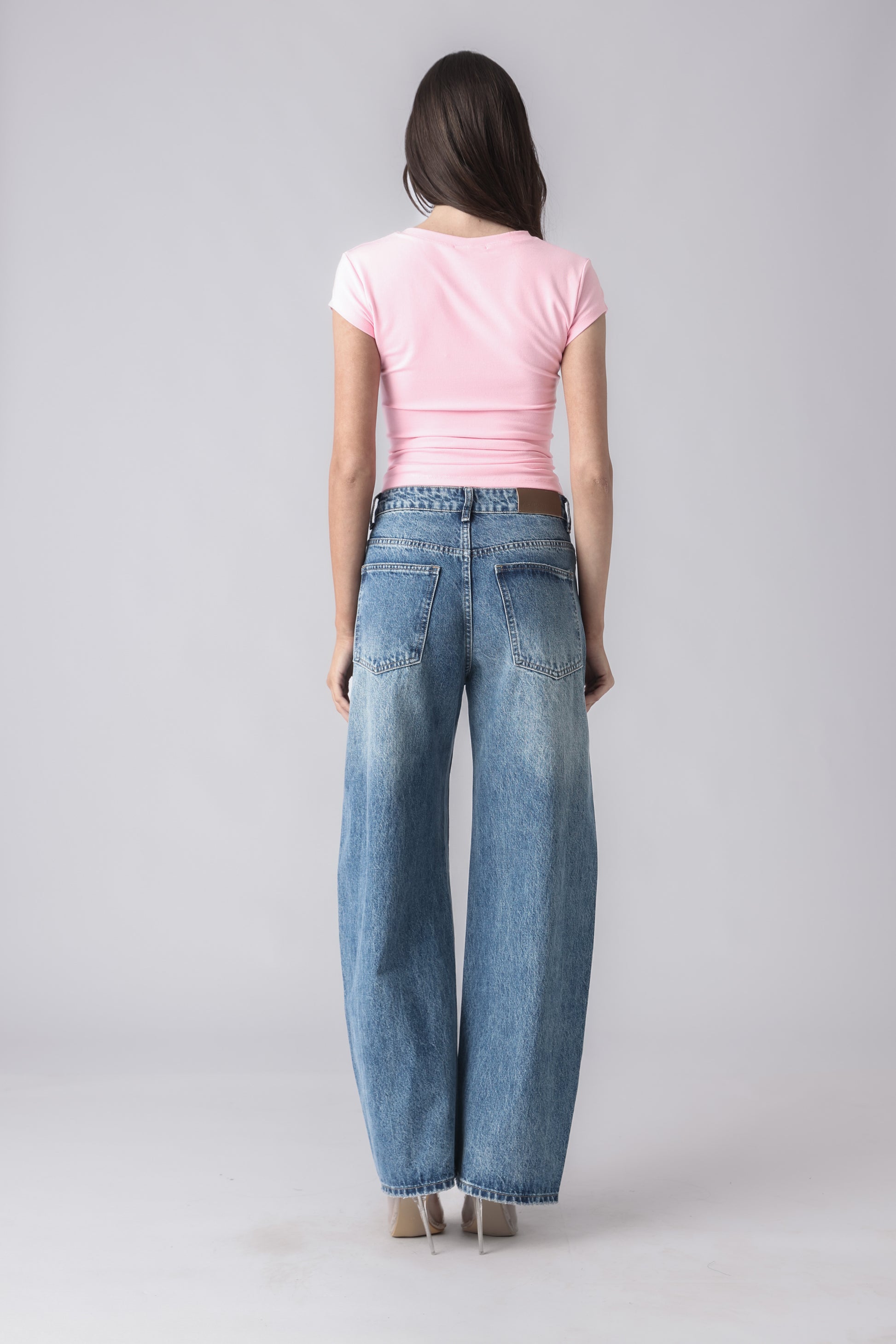 APRIL TOP