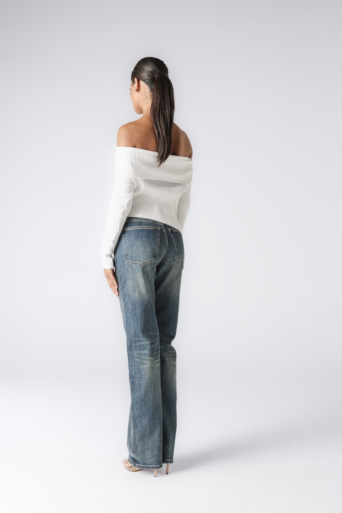 PIA OFF SHOULDER TOP