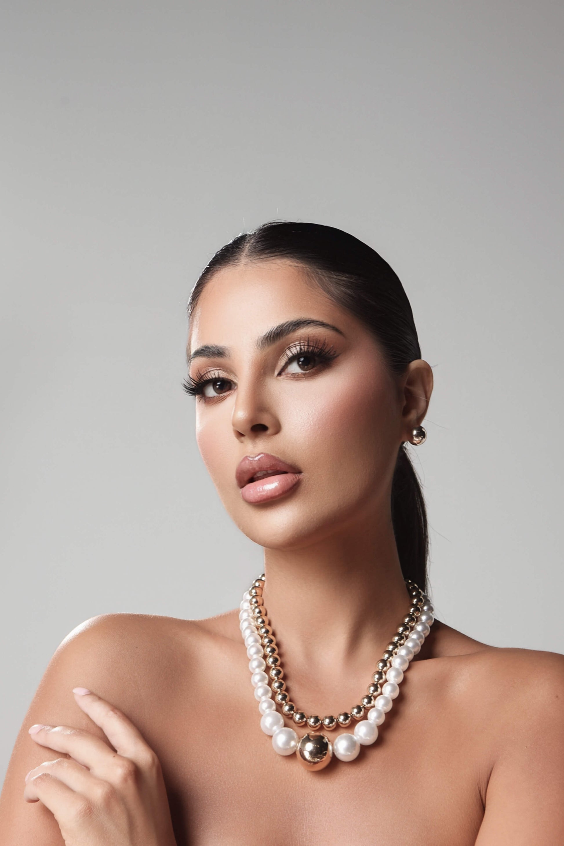 VITTORIA EARRINGS&NECKLACE