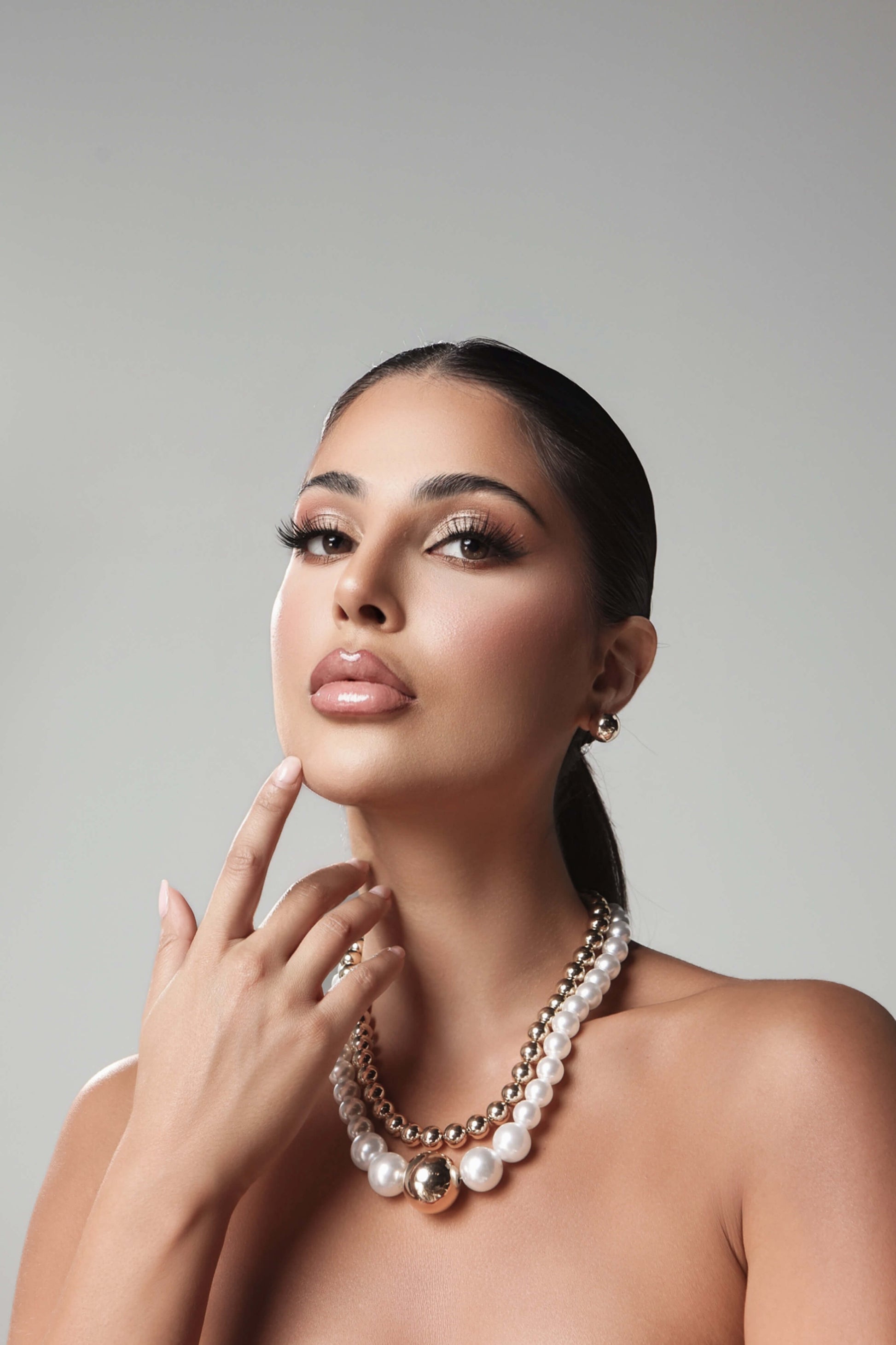 VITTORIA EARRINGS&NECKLACE