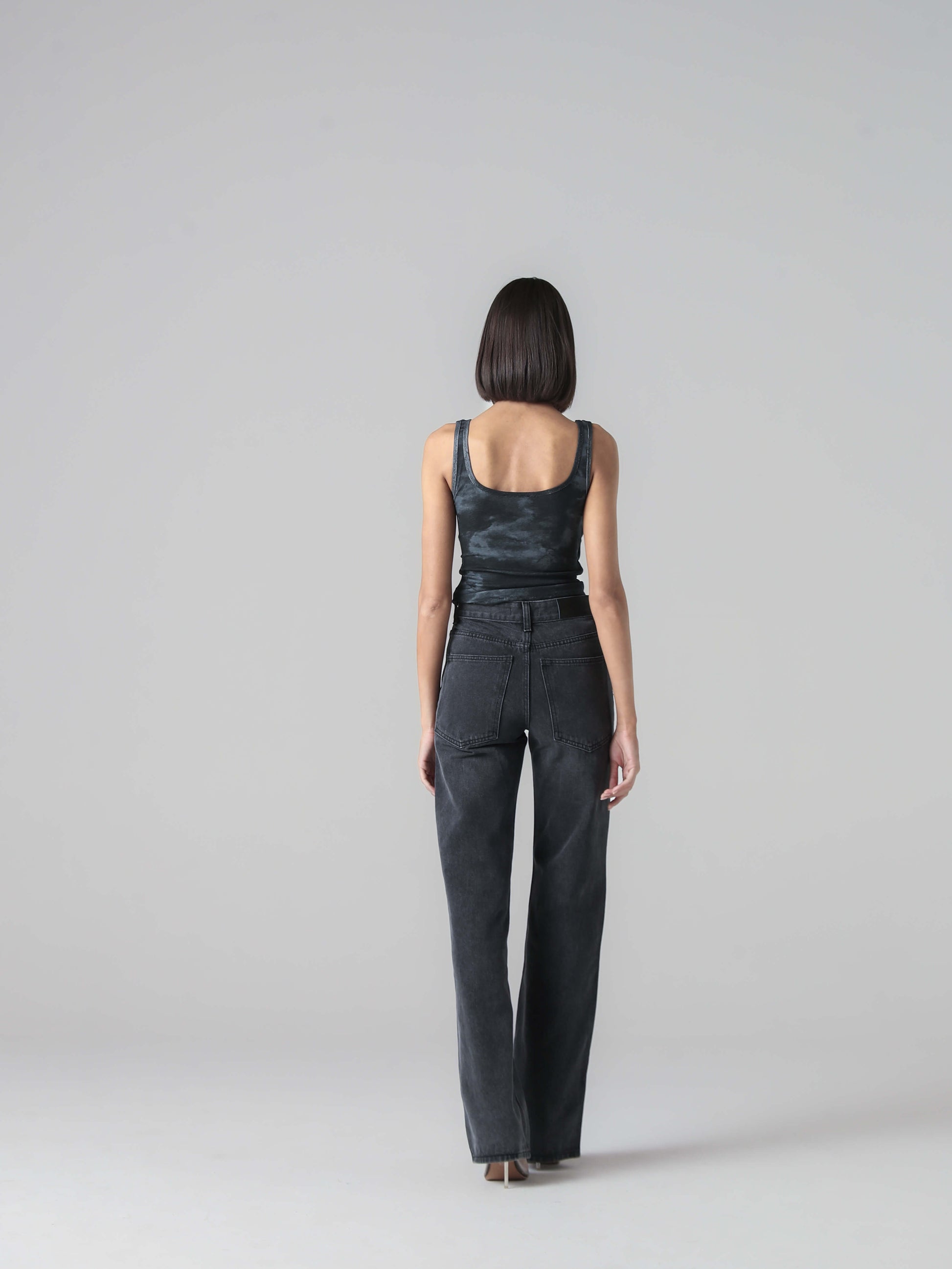 NIXIE TOP