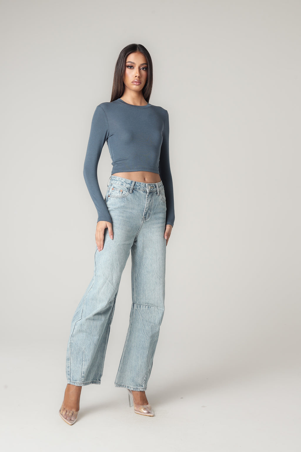 TIMELESS DENIM JEANS