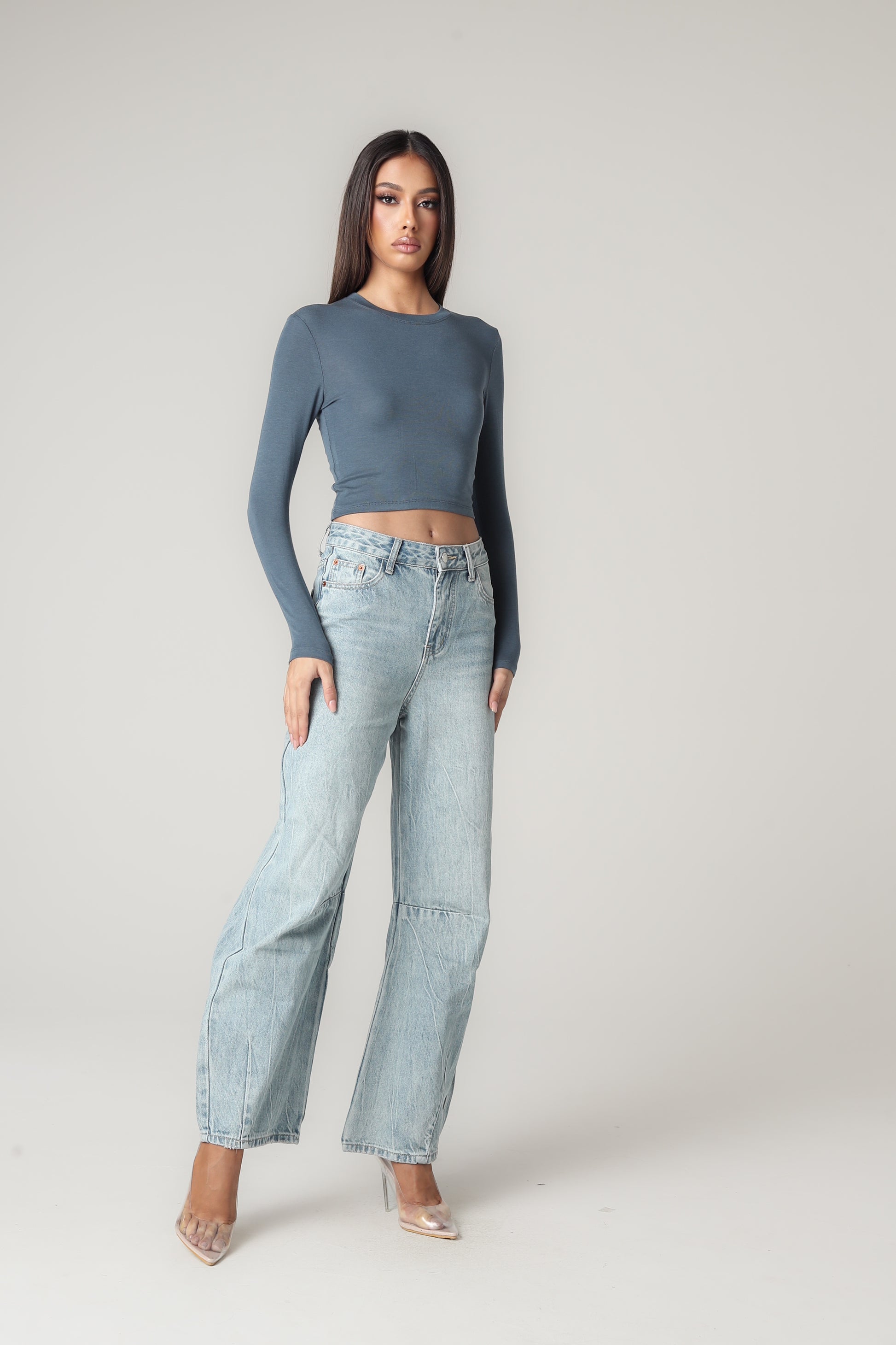 TIMELESS DENIM JEANS