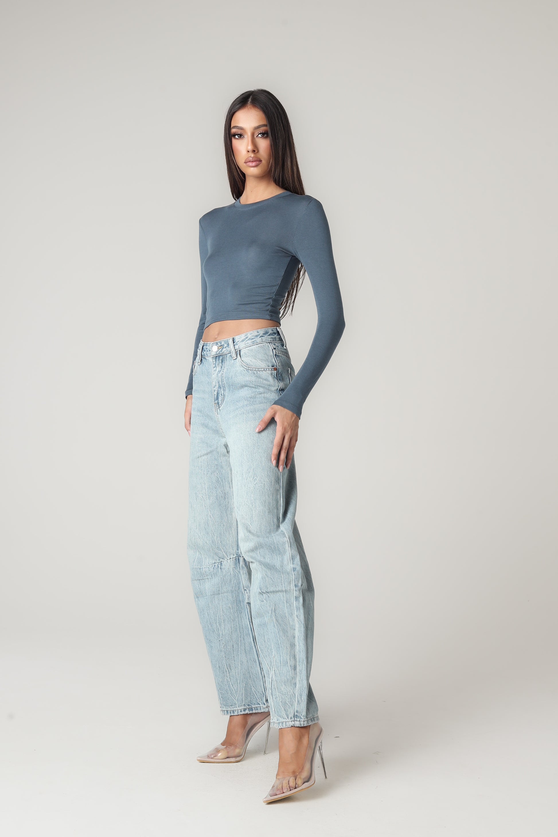 TIMELESS DENIM JEANS