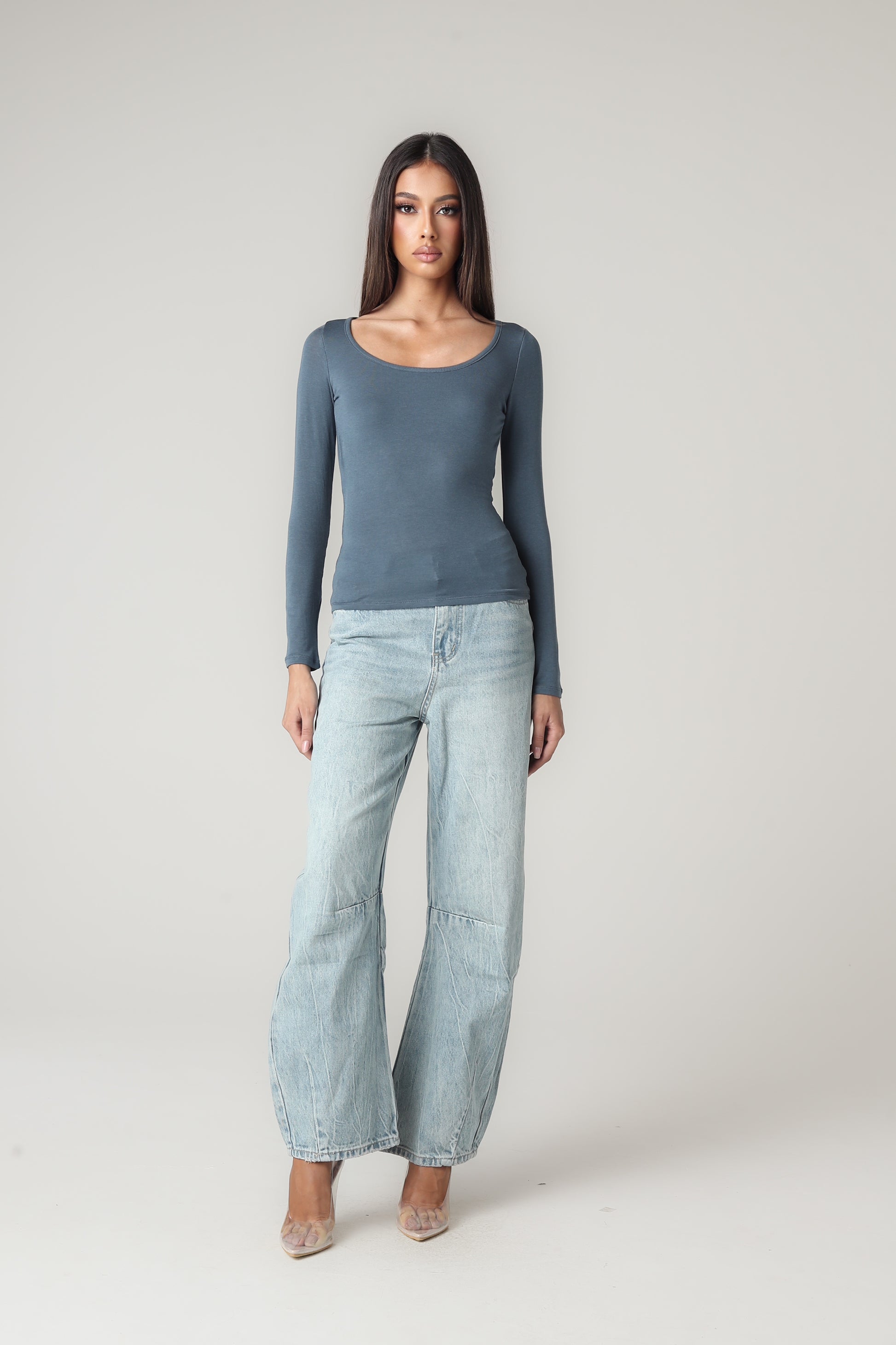 TIMELESS DENIM JEANS
