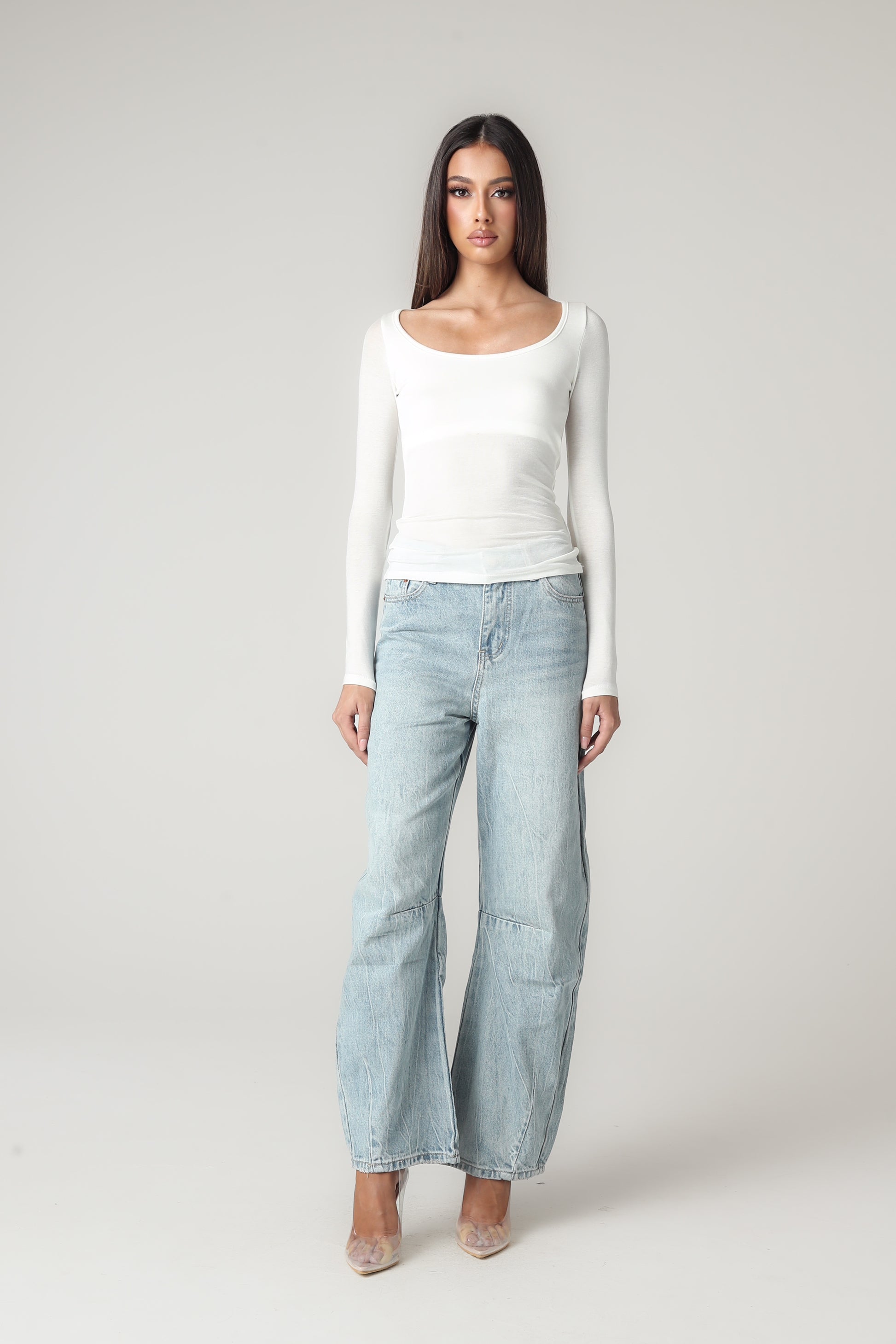 TIMELESS DENIM JEANS