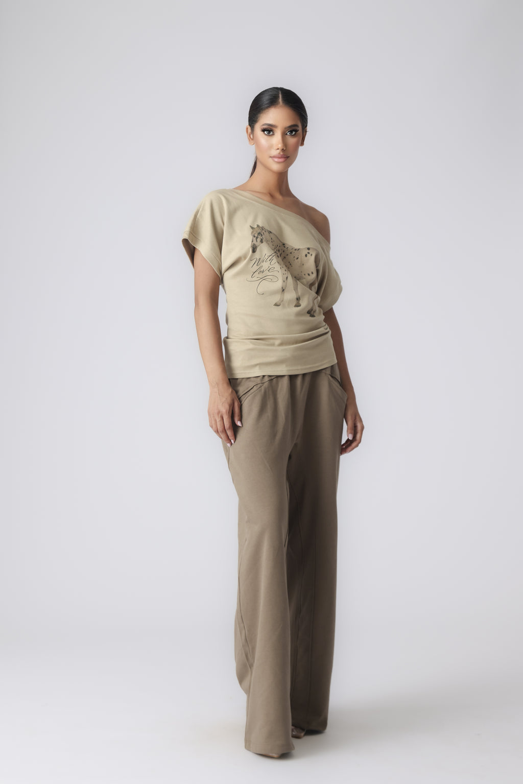 HORSE T-SHIRT