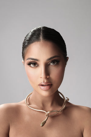 SNAKE NECKLACE