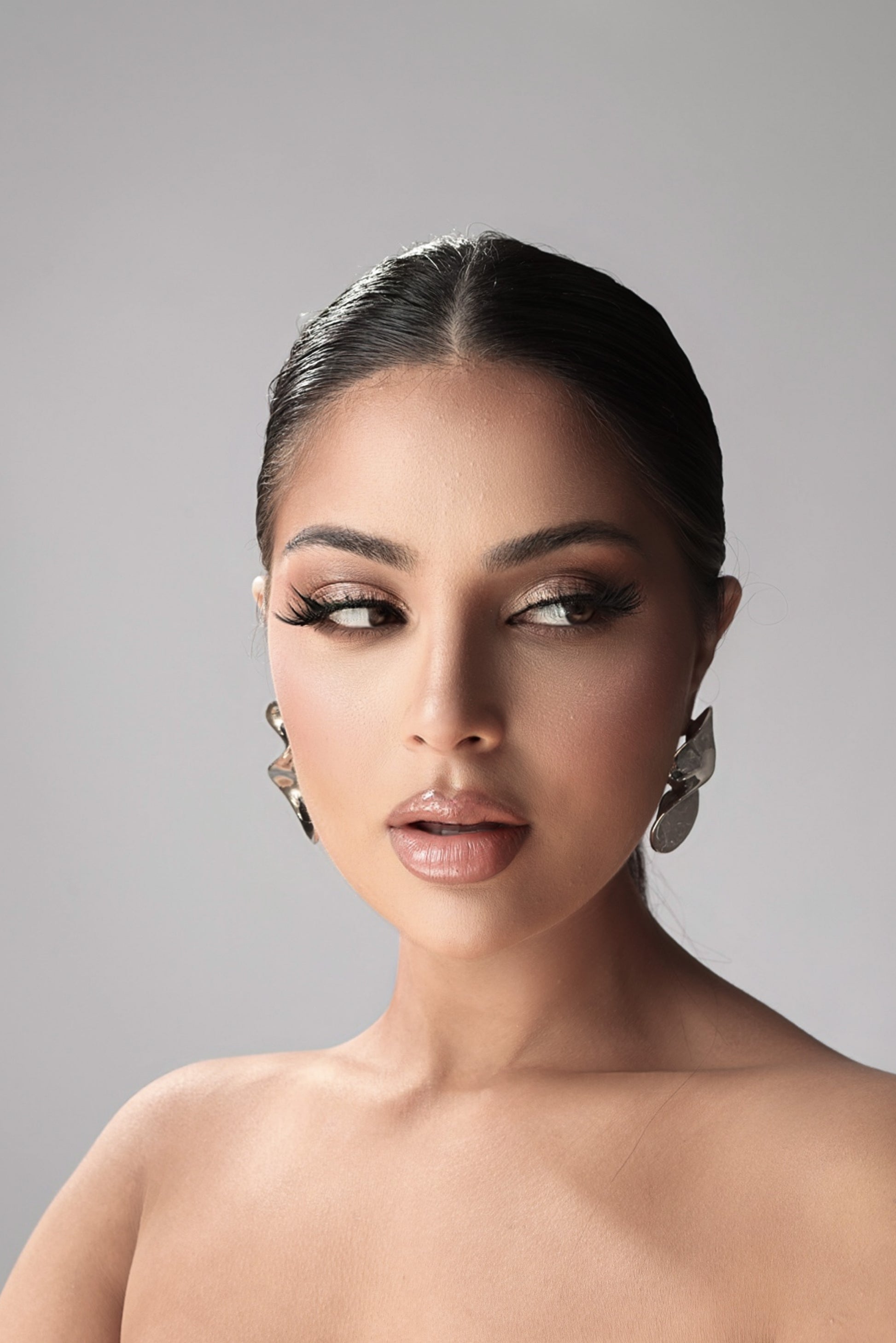 VANY EARRINGS
