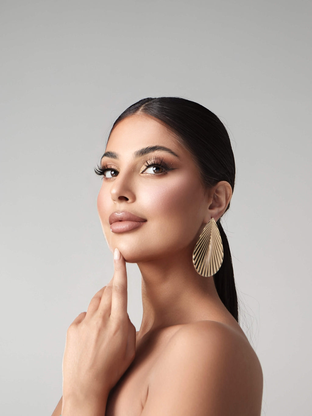 ARYANNE EARRINGS