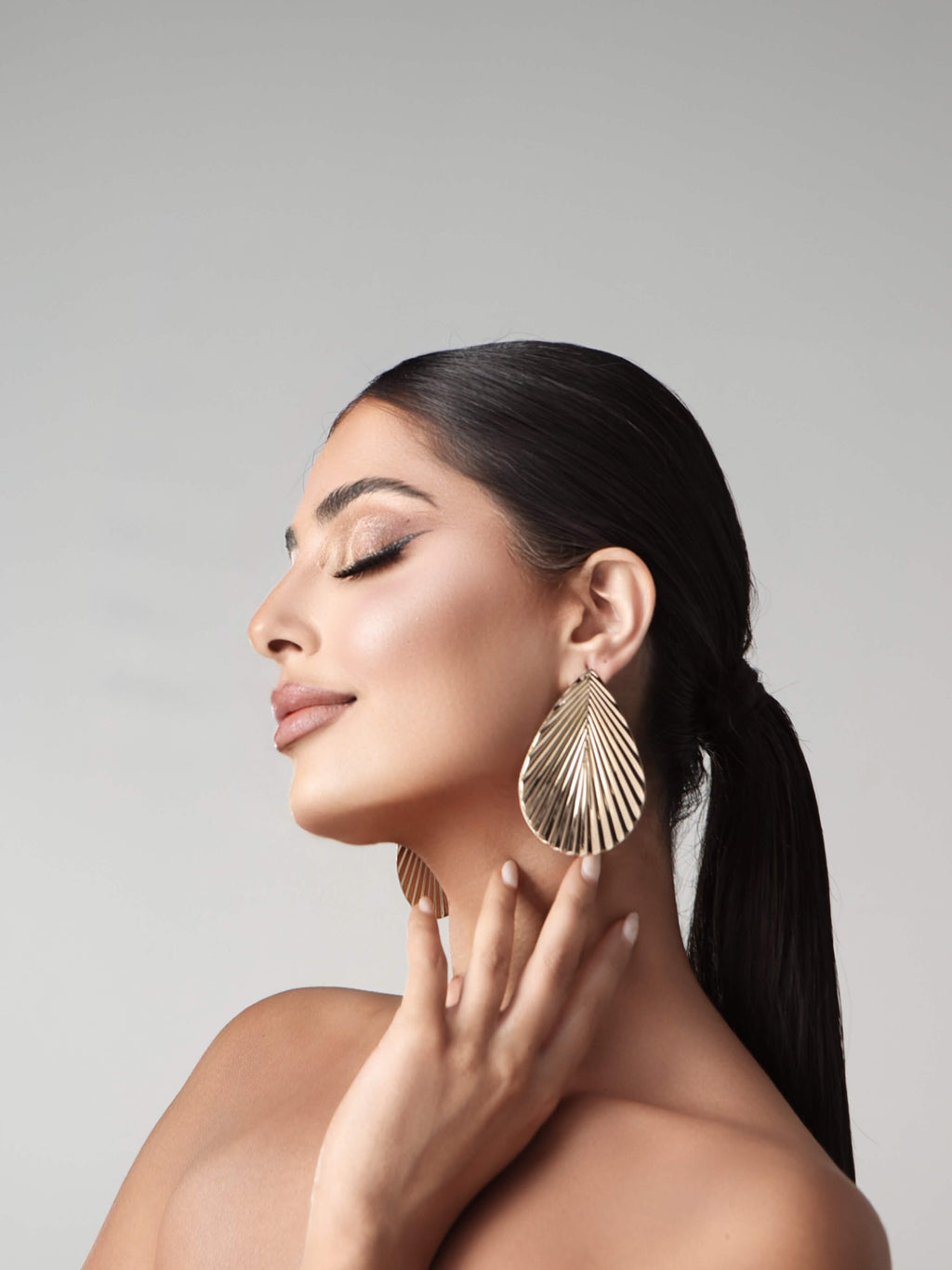 ARYANNE EARRINGS