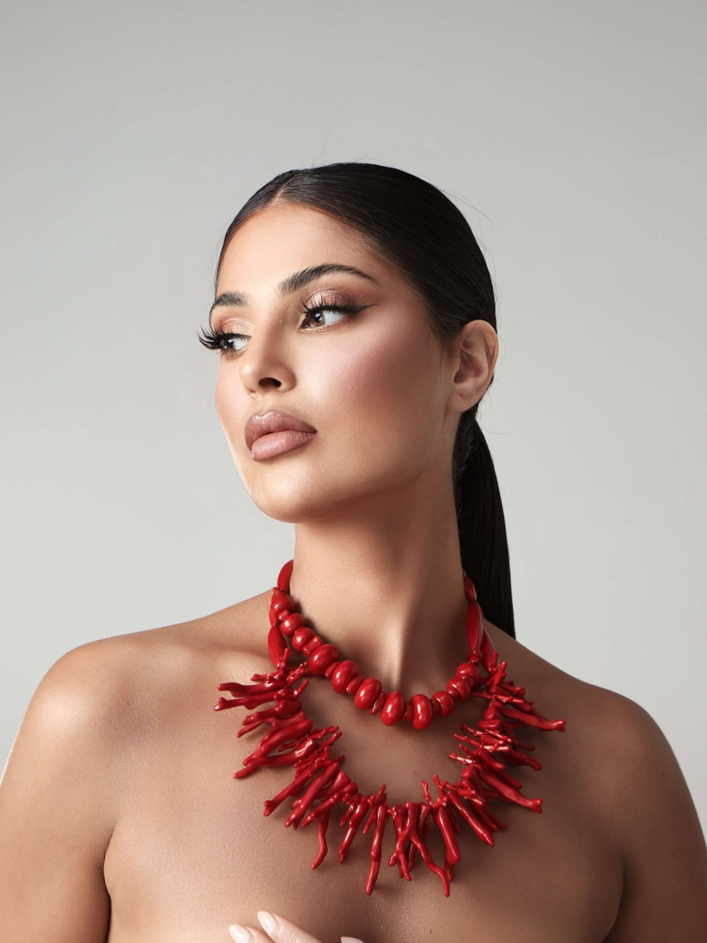 ABELLI NECKLACE