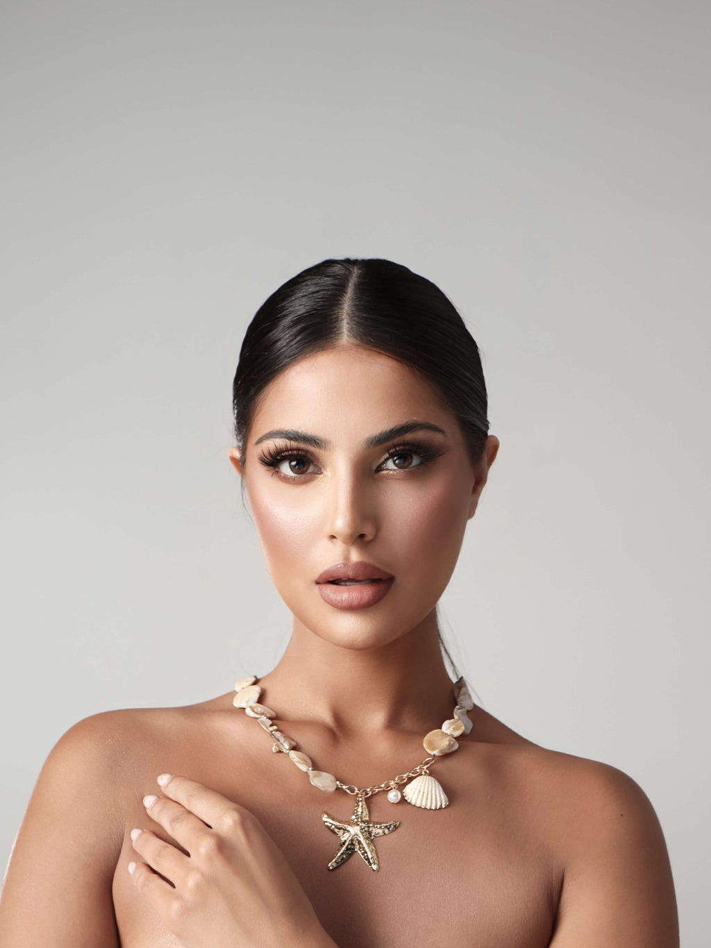 PRIA NECKLACE