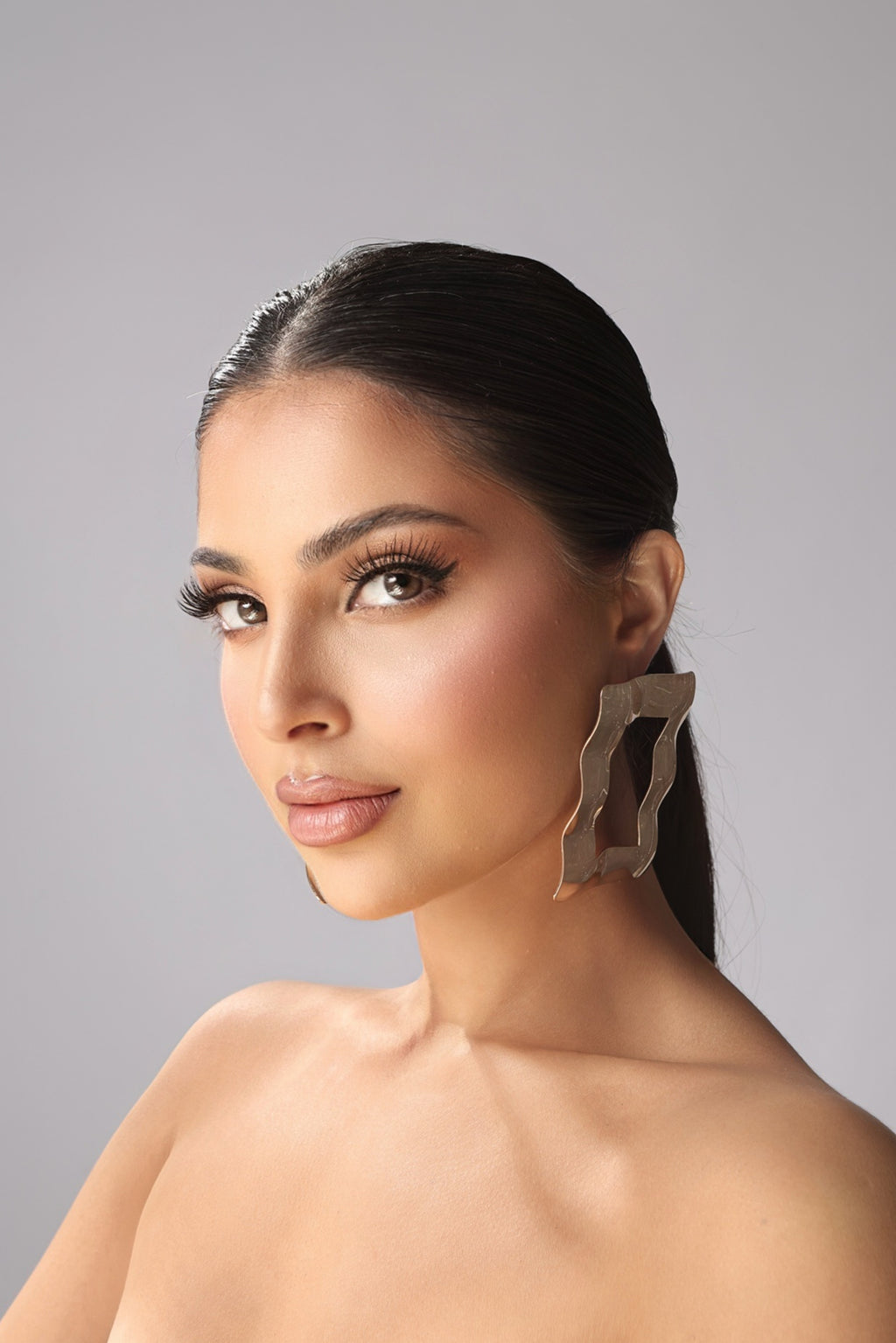 FRAME EARRINGS