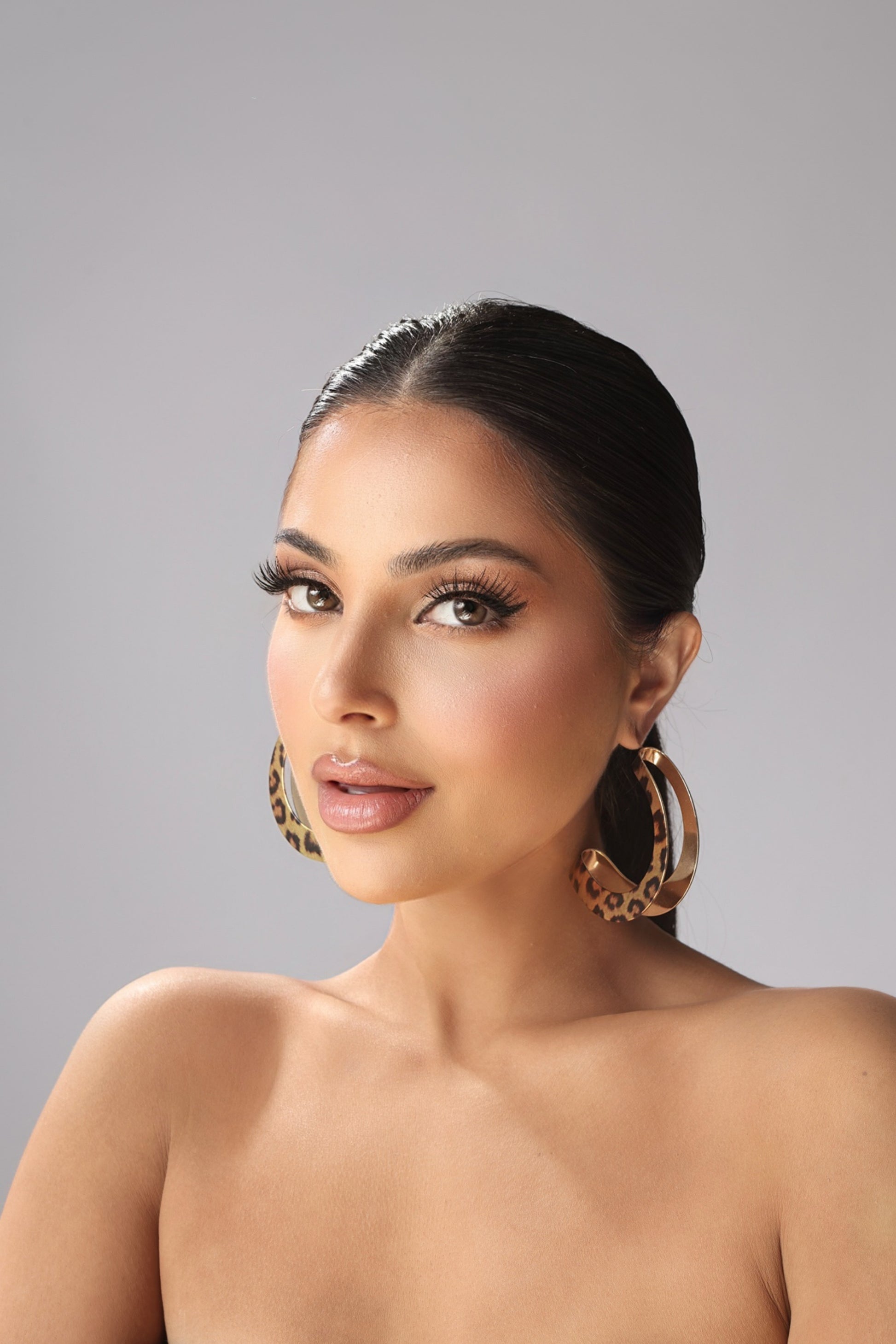 LEO EARRINGS