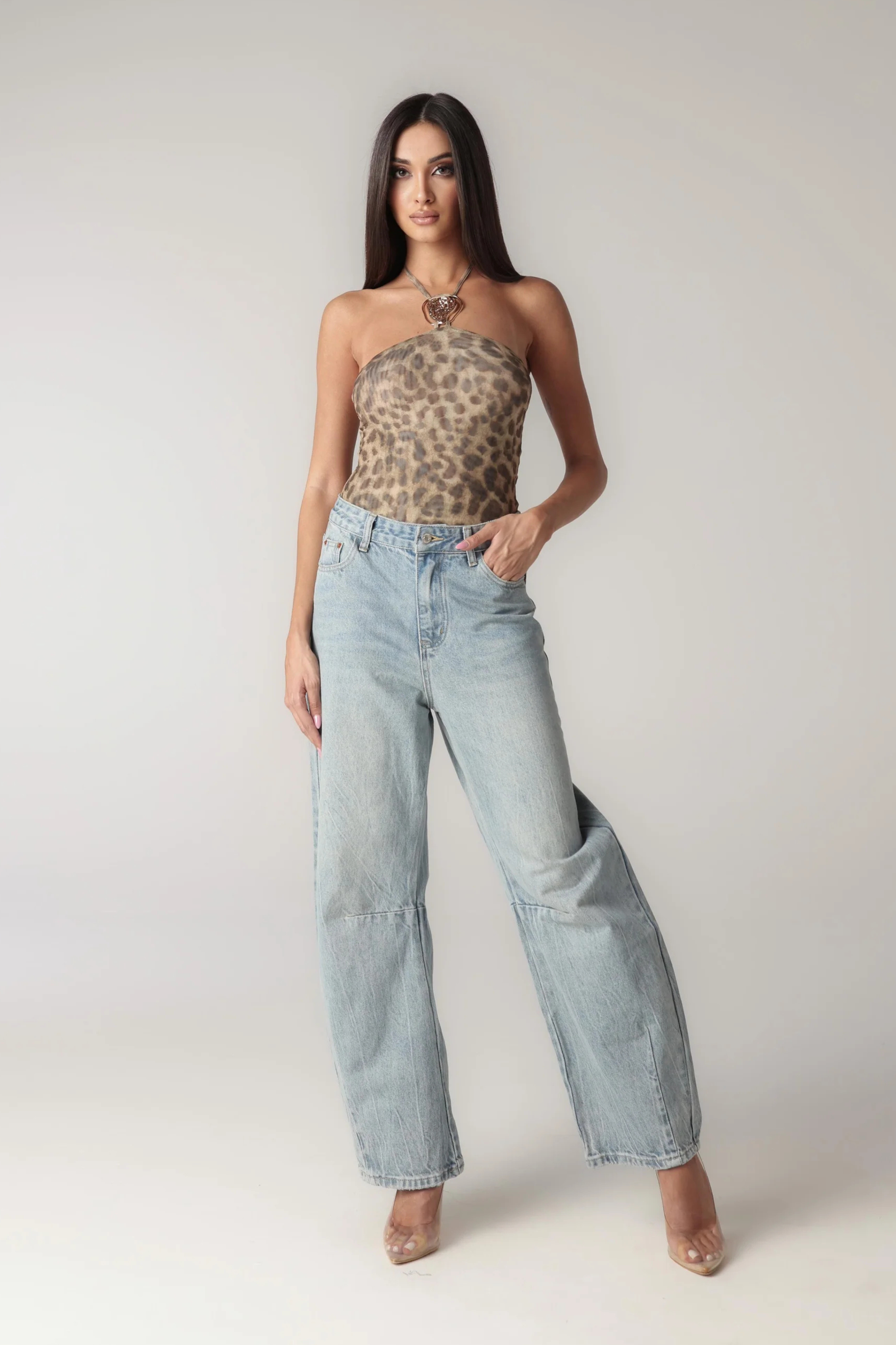 TIMELESS DENIM JEANS