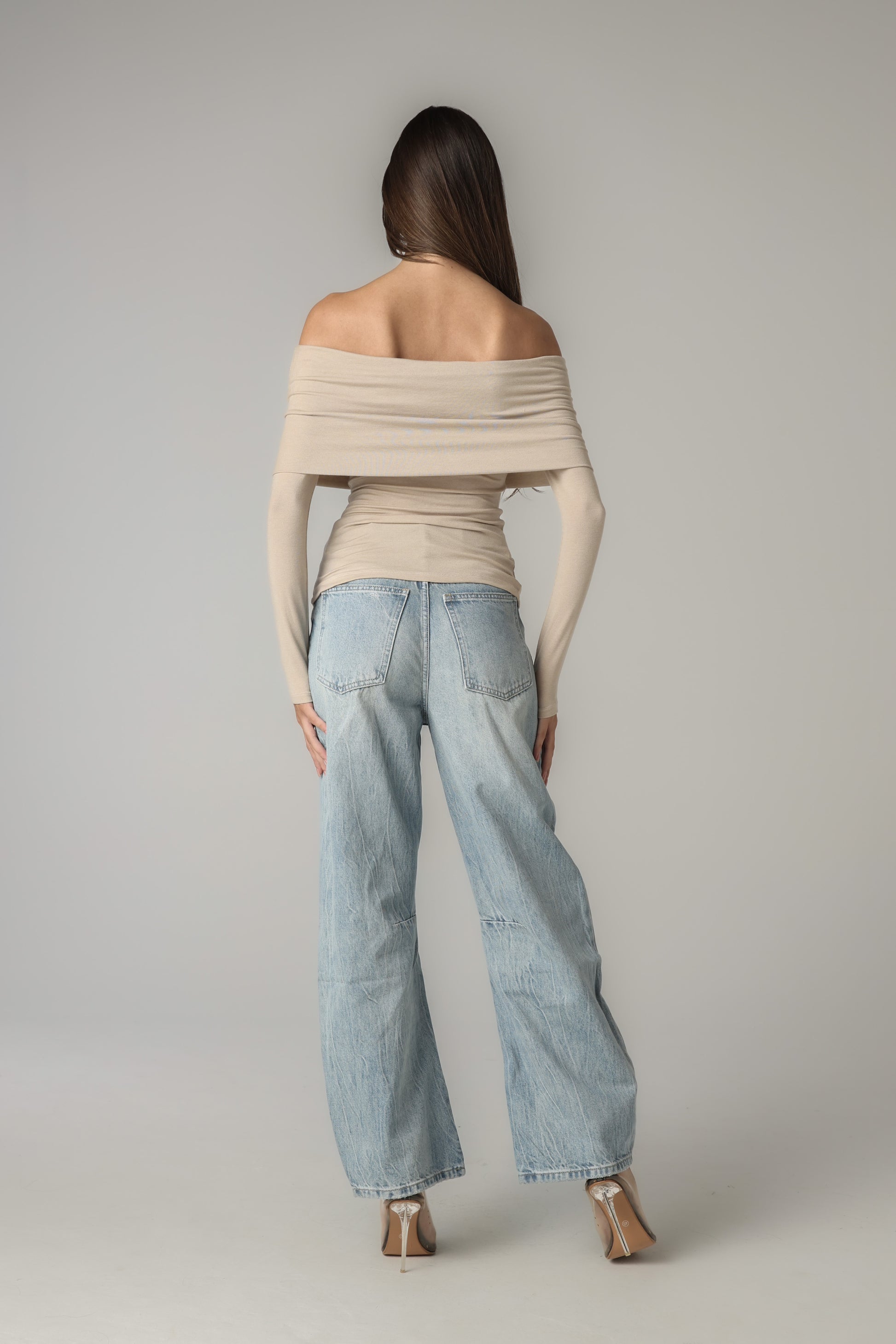 TIMELESS DENIM JEANS
