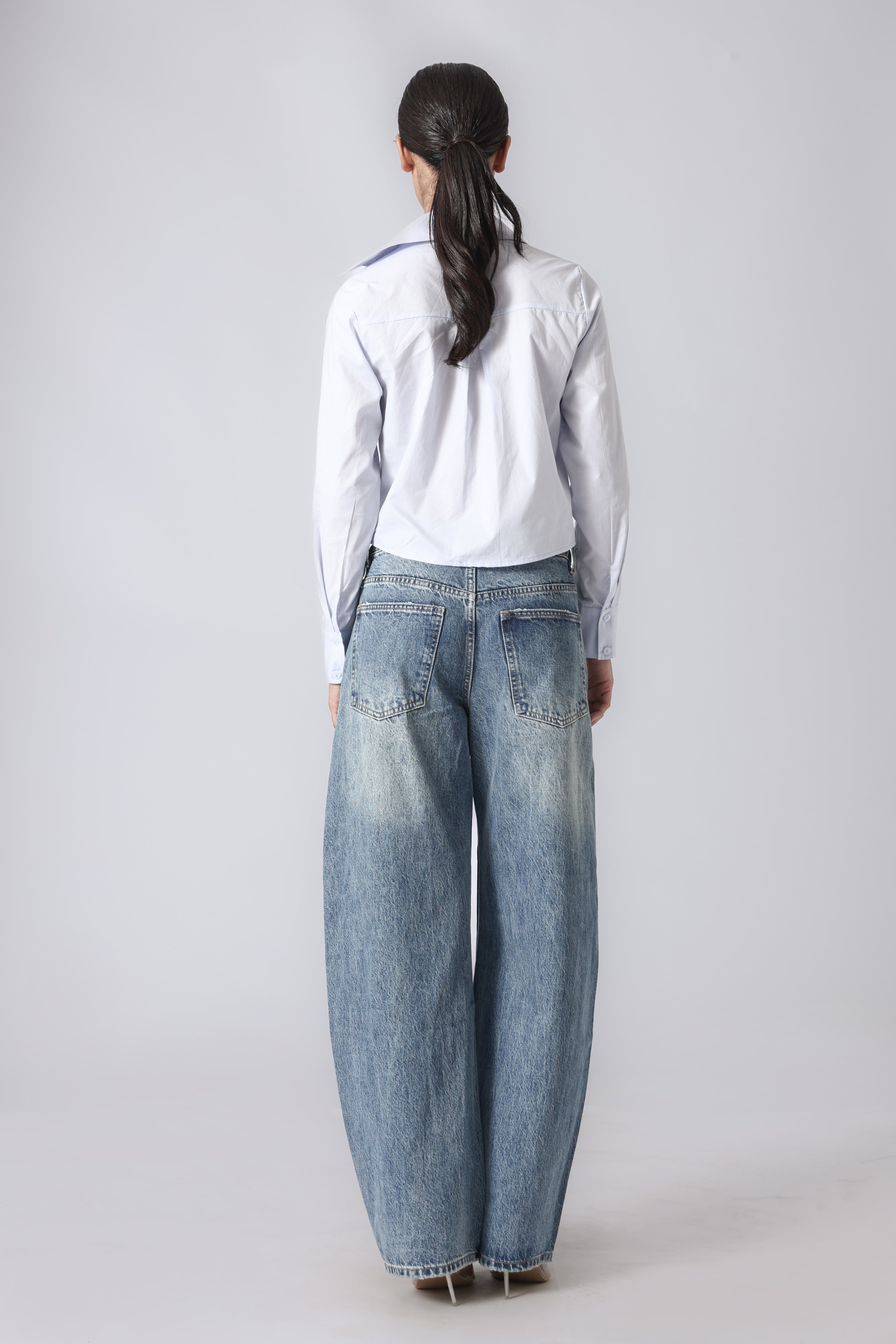 ARELY CROPPED SHIRT