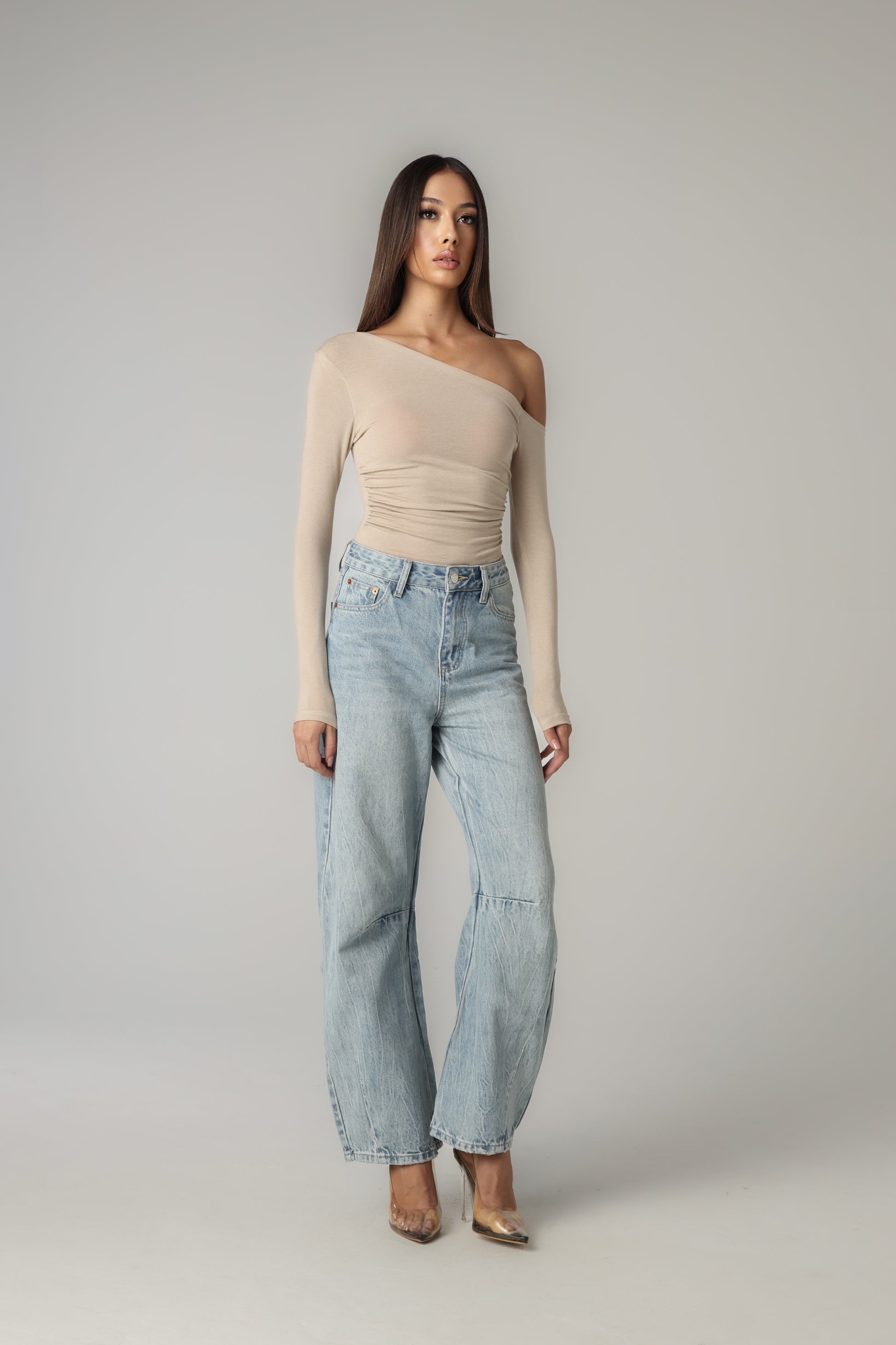 TIMELESS DENIM JEANS