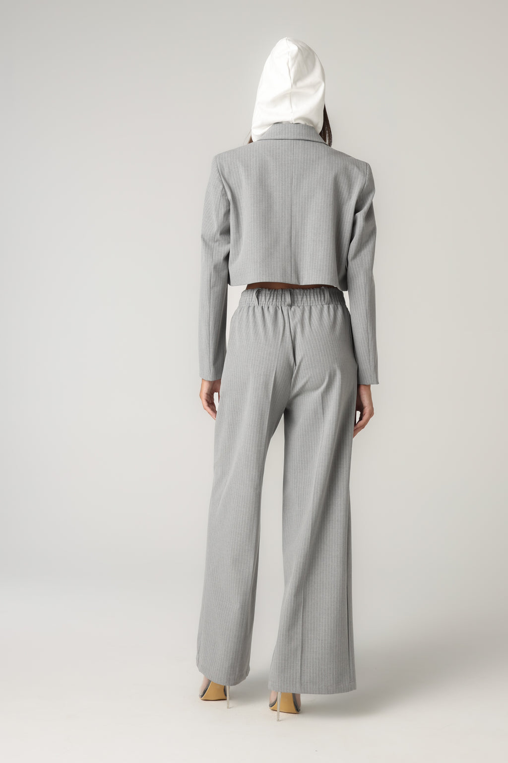 CHLOE CROPPED BLAZER