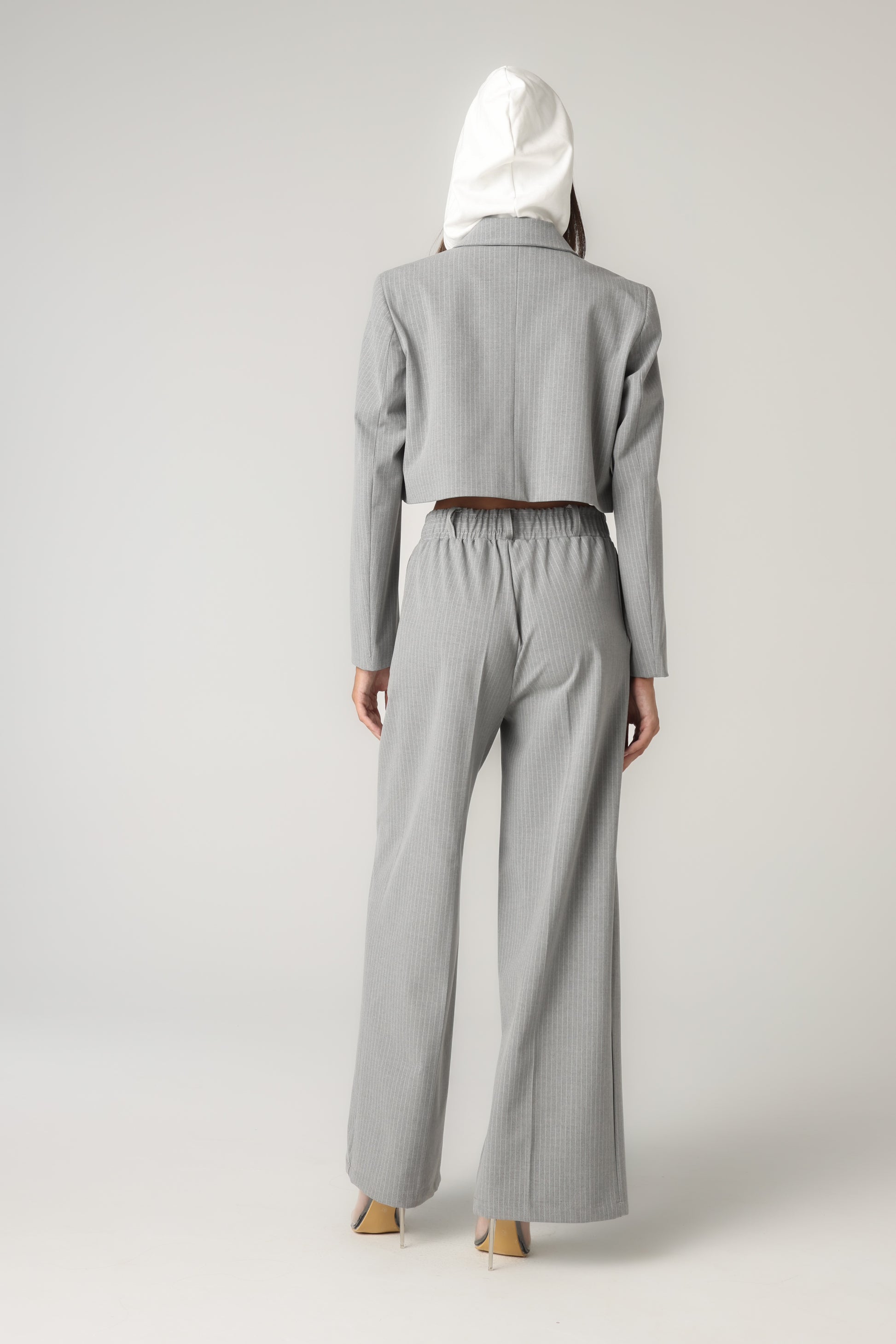 CHLOE CROPPED BLAZER