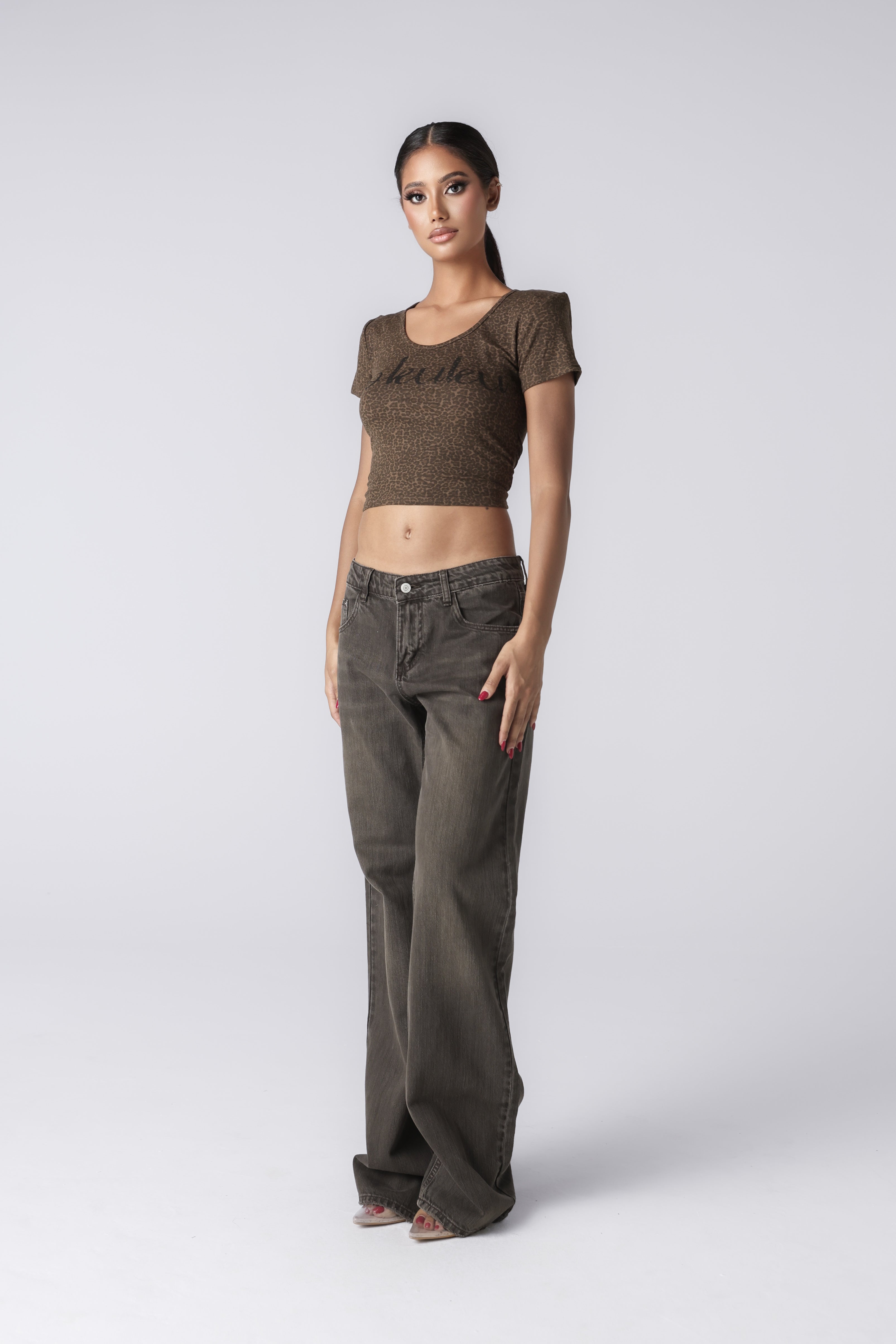 YOKUKU CROPTOP