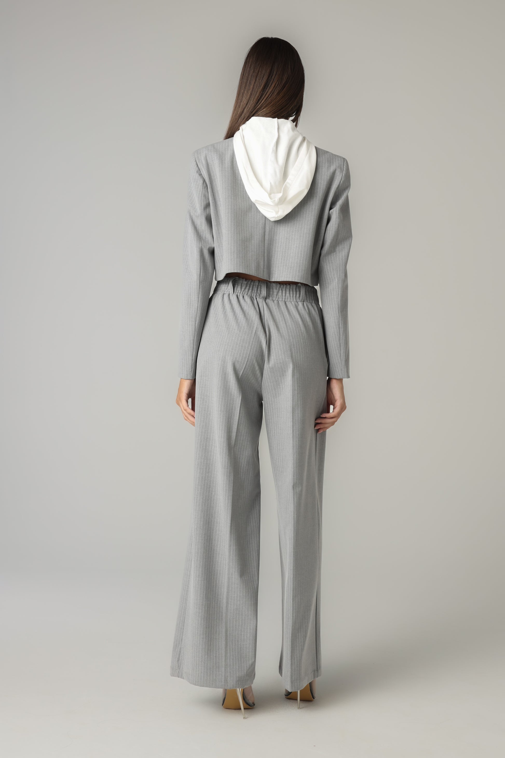 CHLOE CROPPED BLAZER