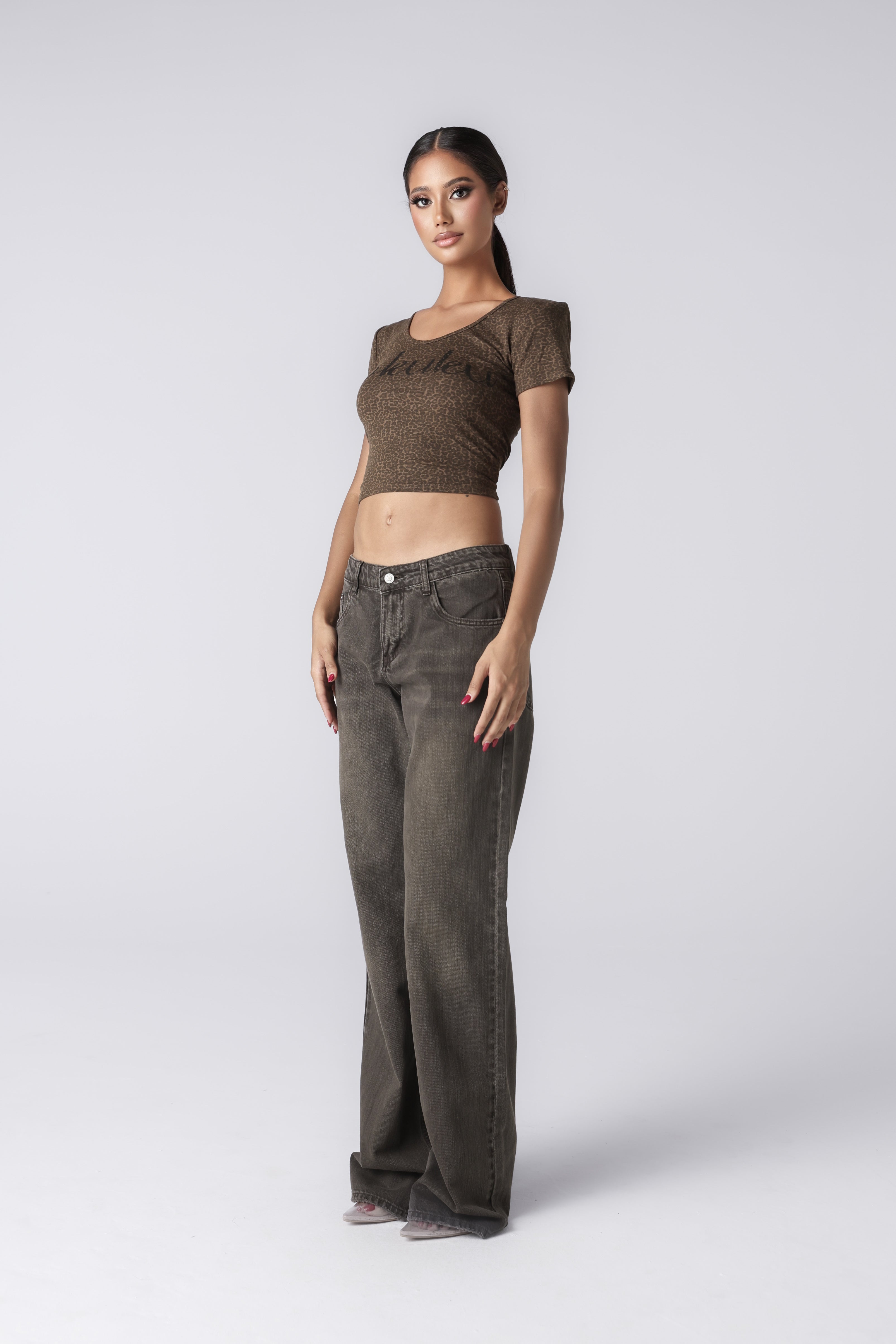 YOKUKU CROPTOP
