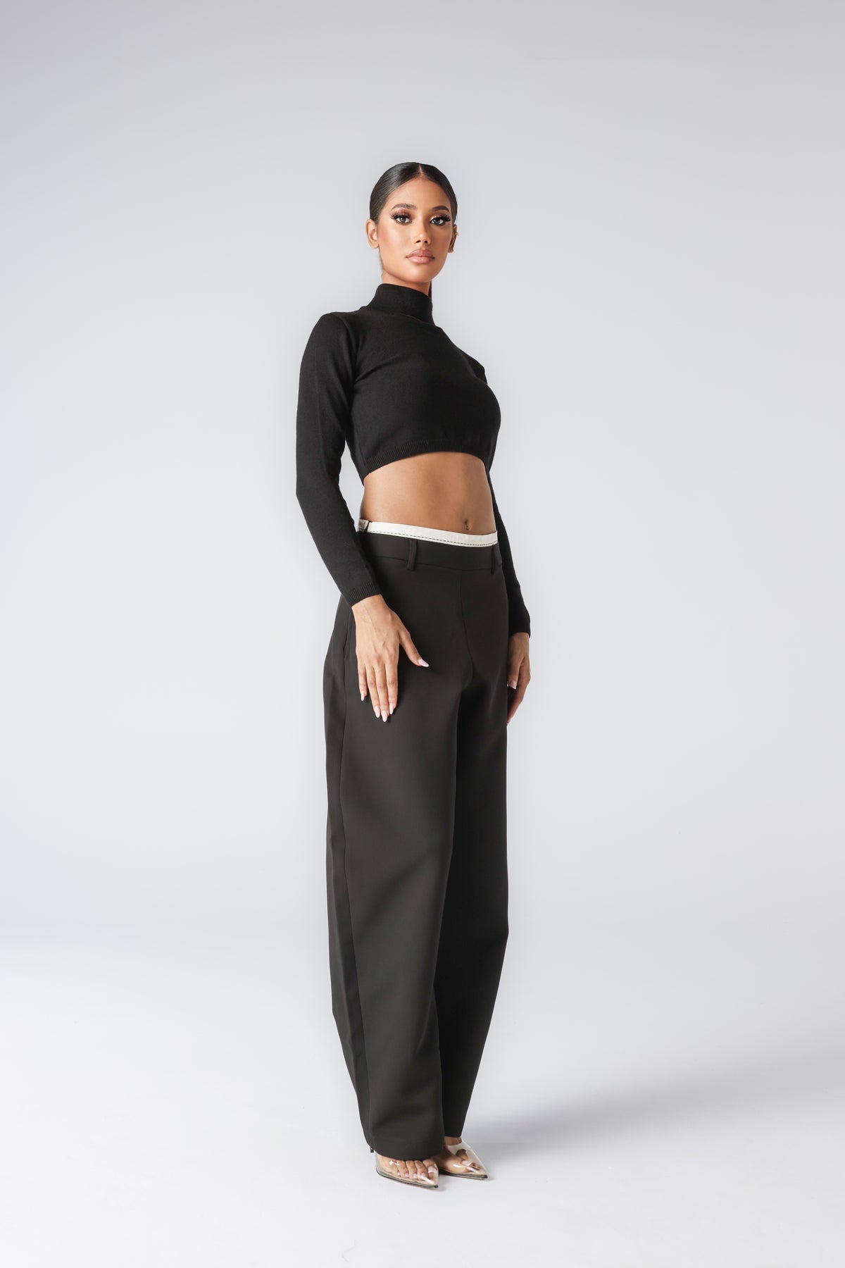 LOGAN CROPTOP