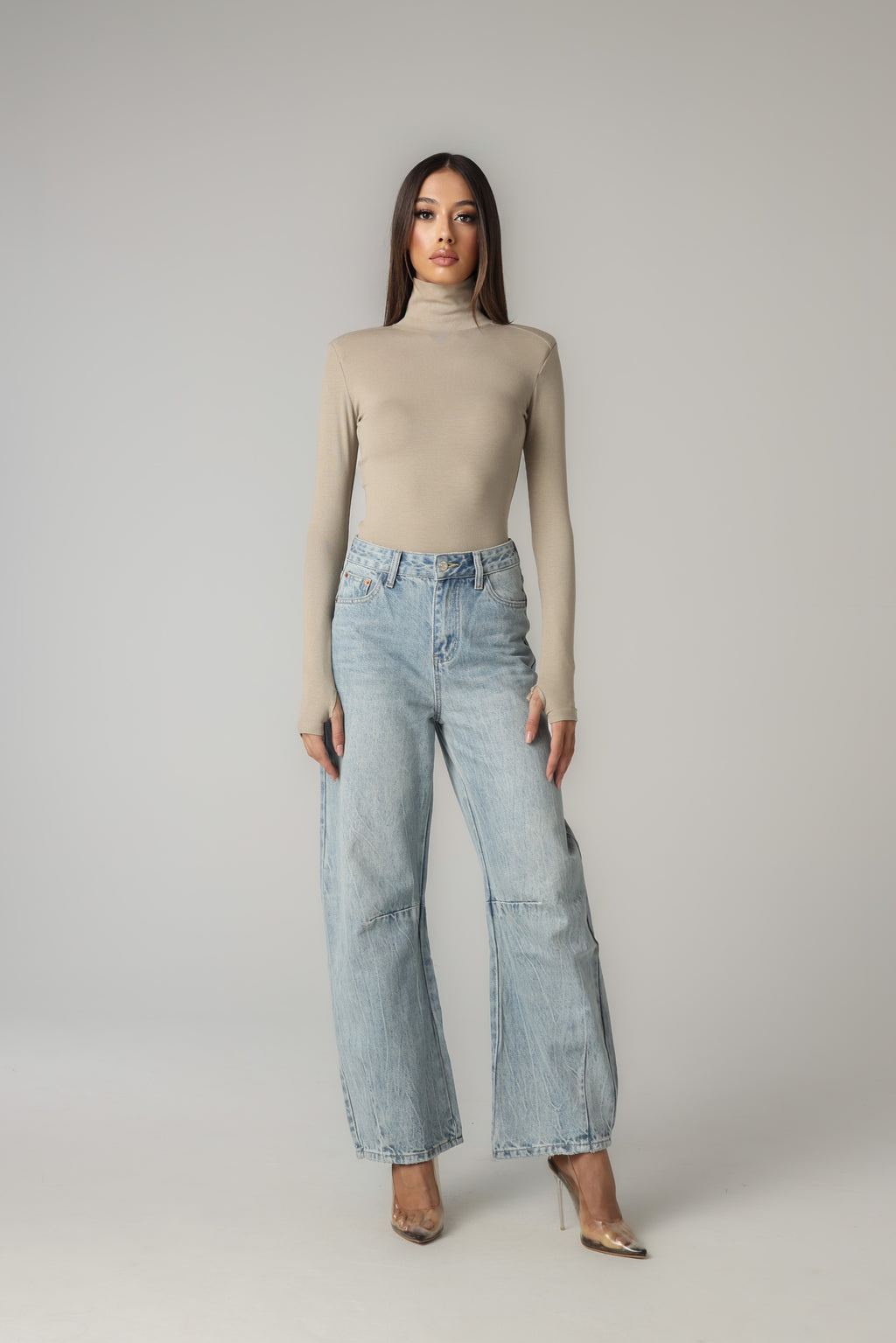 TIMELESS DENIM JEANS