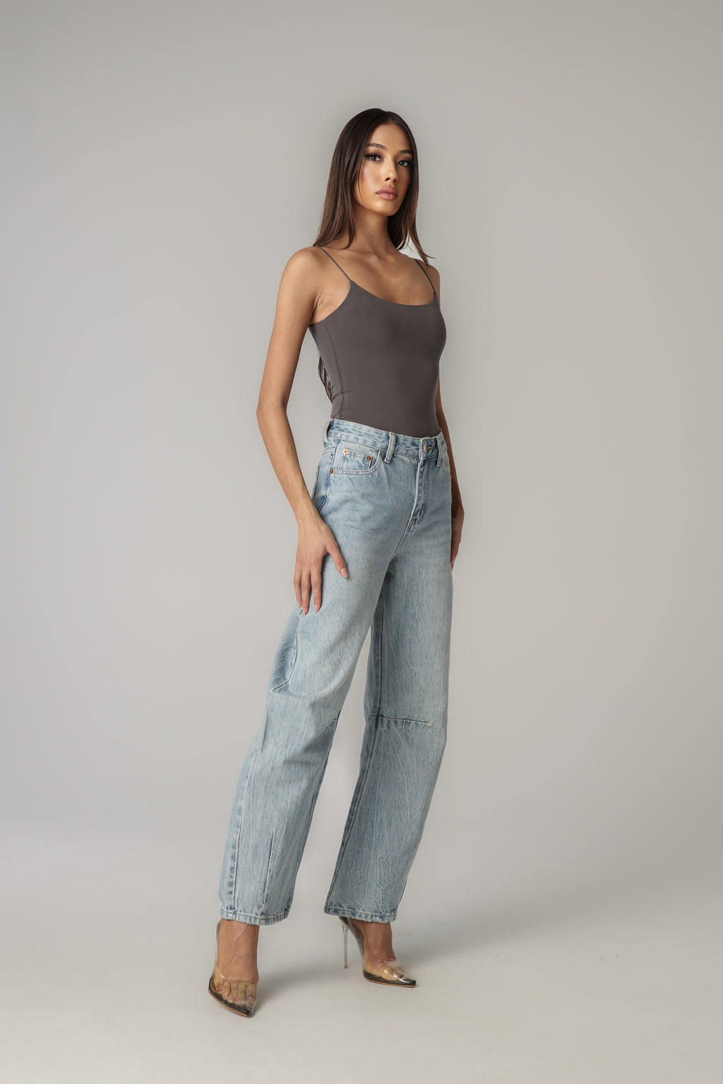 TIMELESS DENIM JEANS