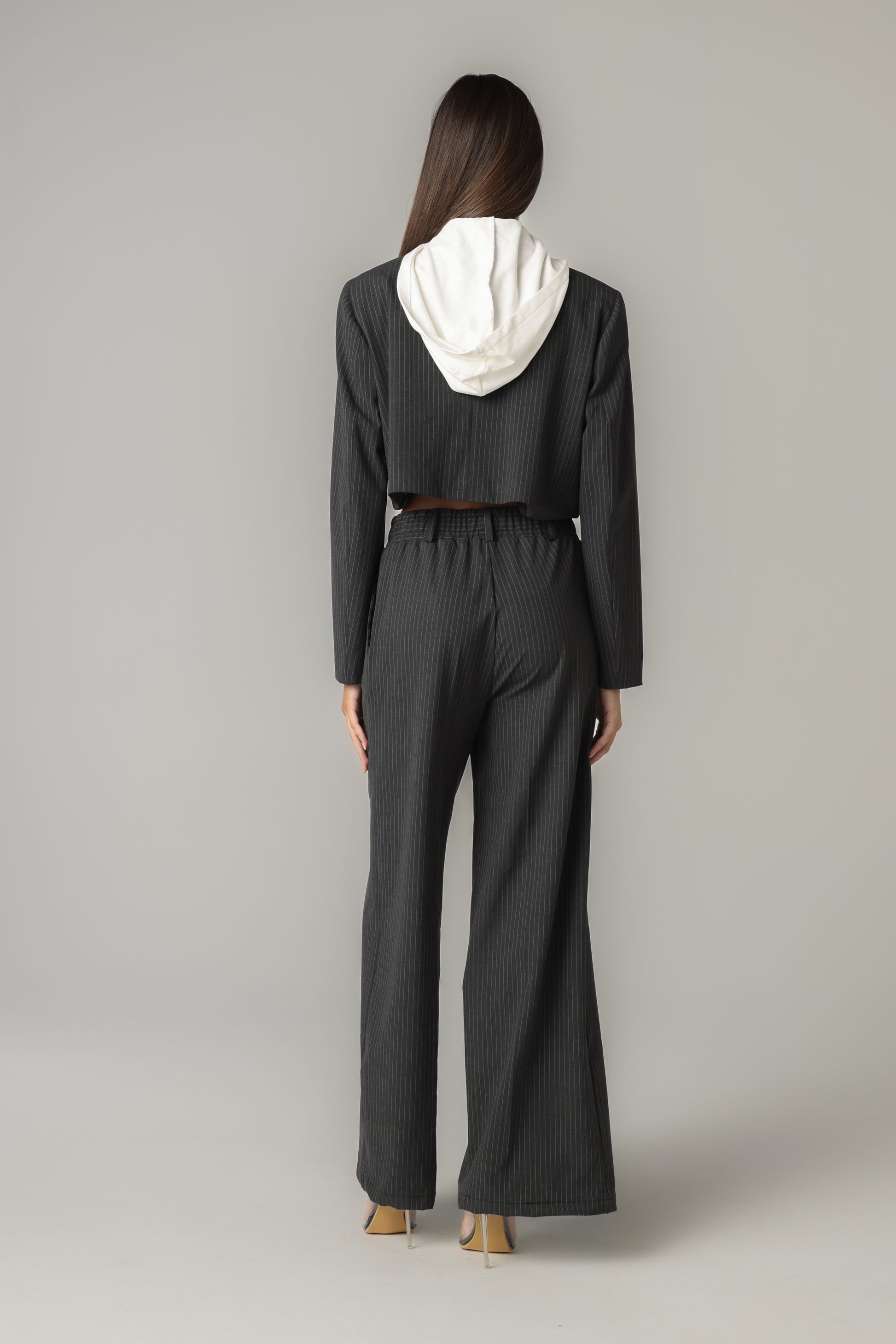 CHLOE CROPPED BLAZER