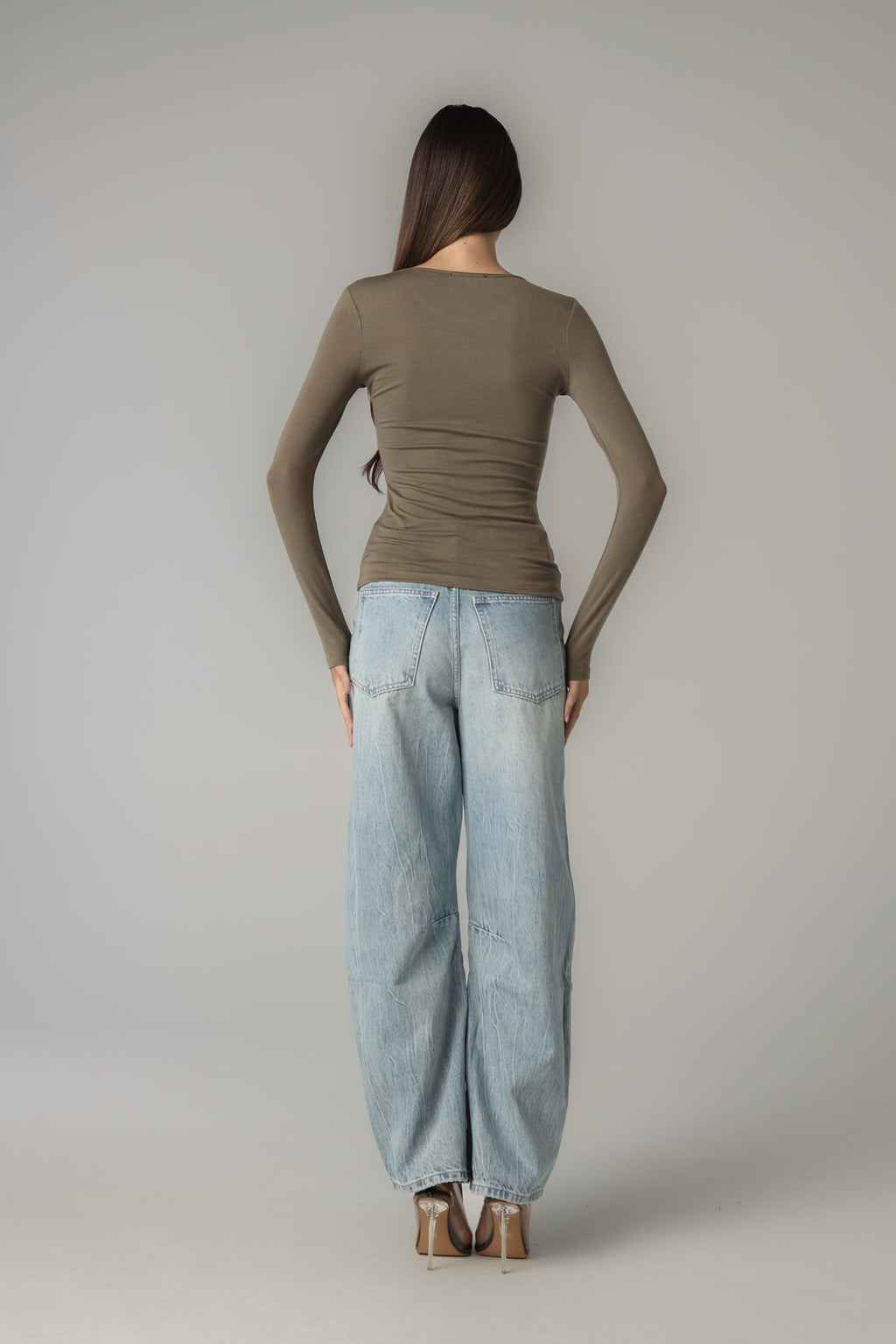 TIMELESS DENIM JEANS