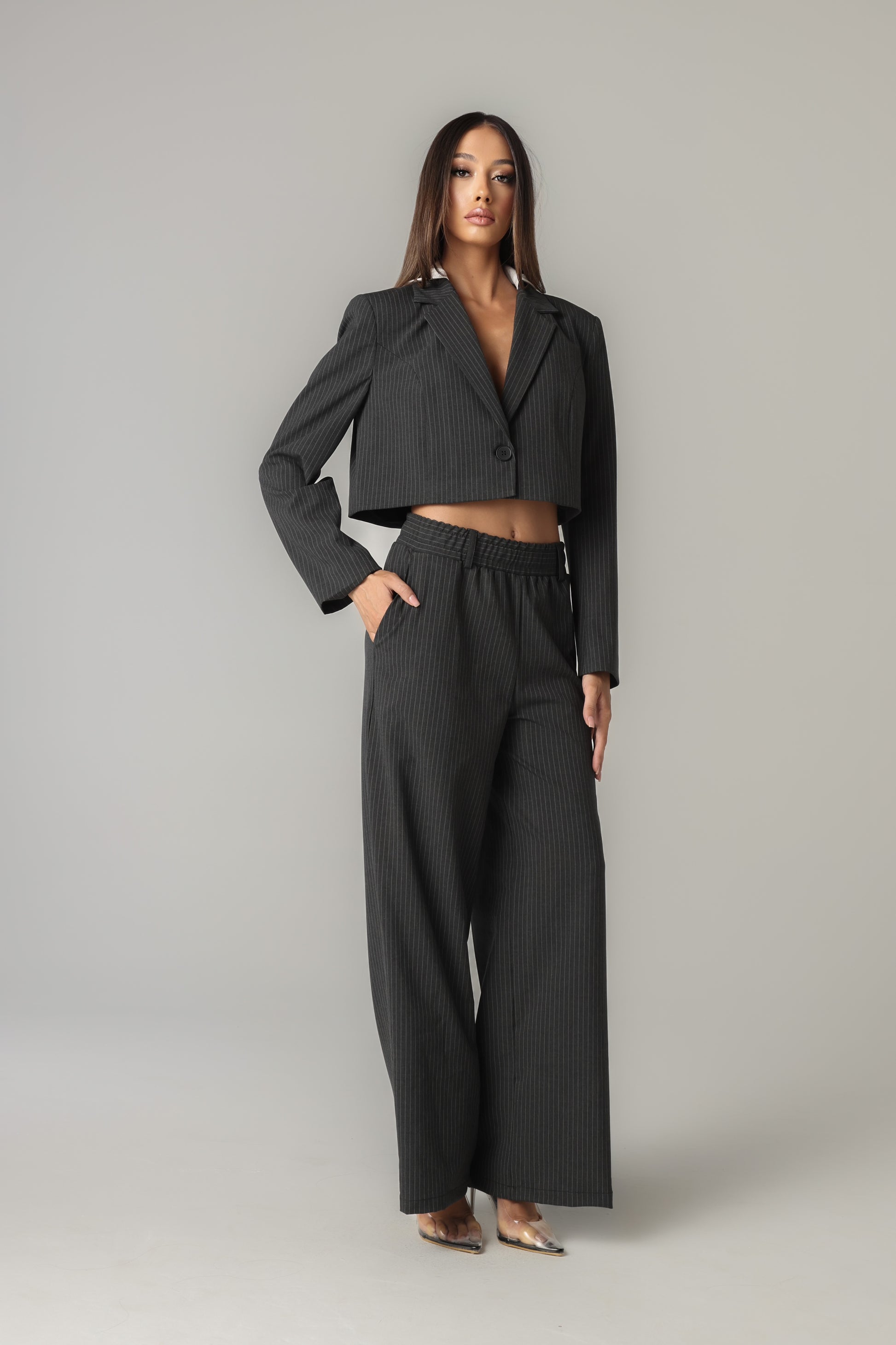 CHLOE CROPPED BLAZER