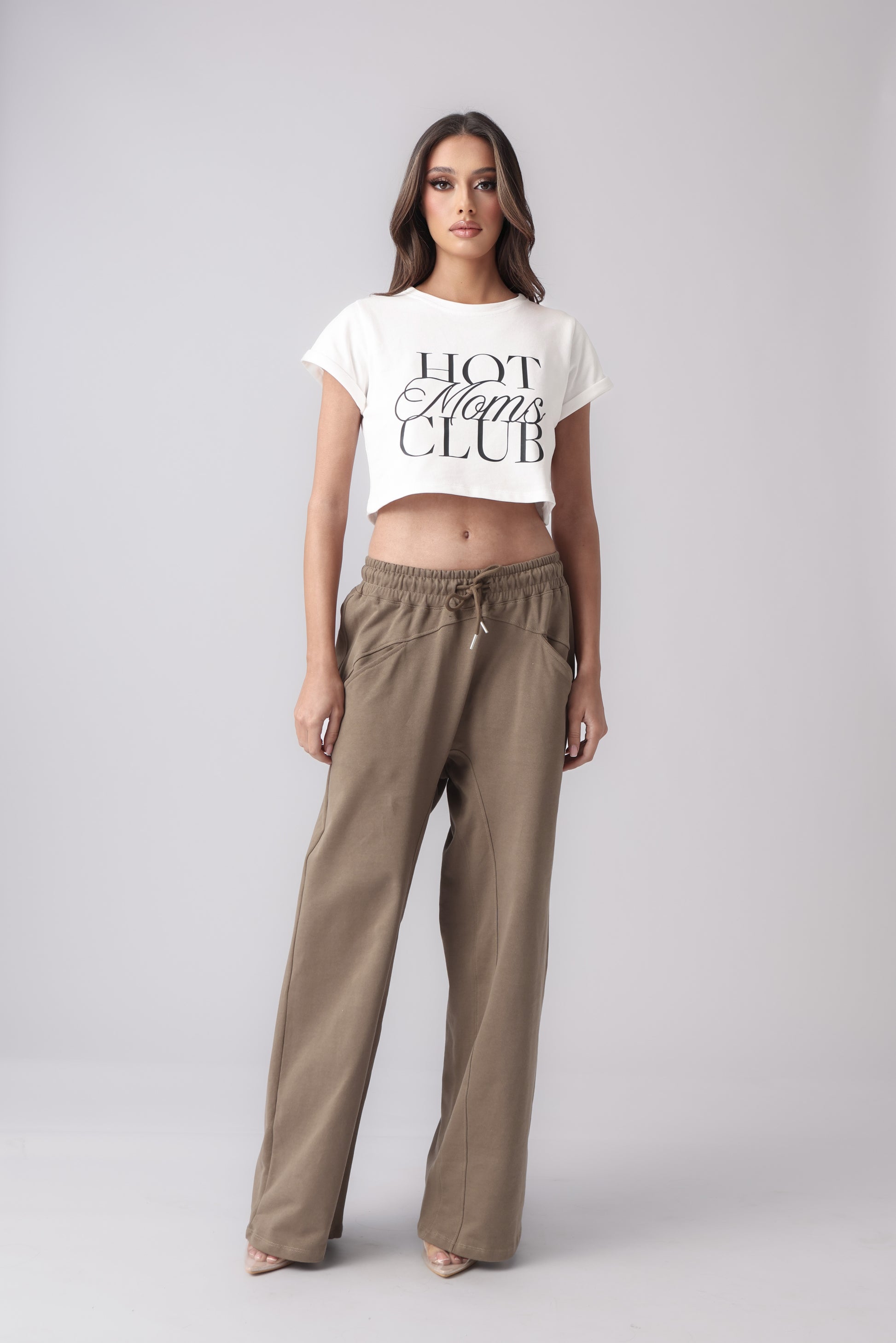 HOT MOMS CROPTOP