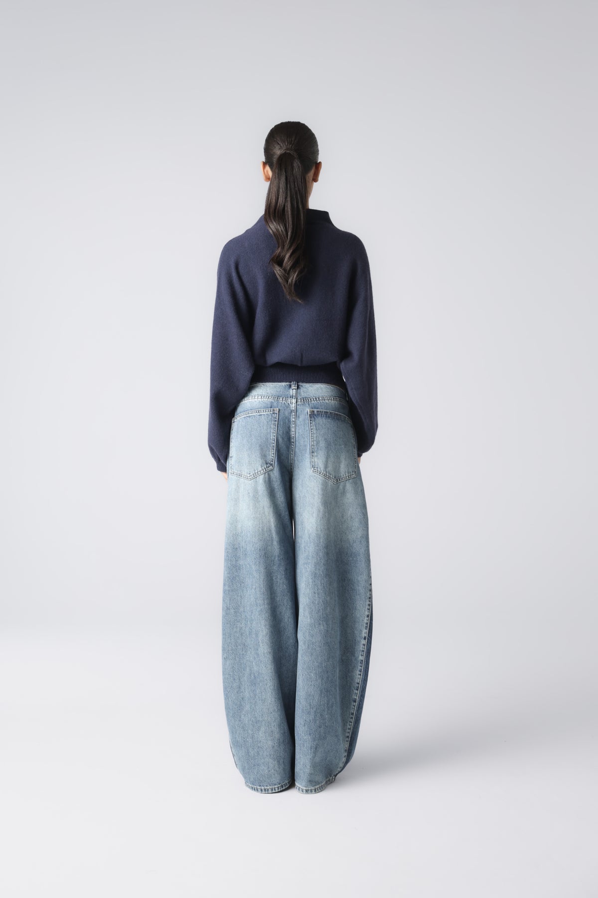 LIVIA SWEATER