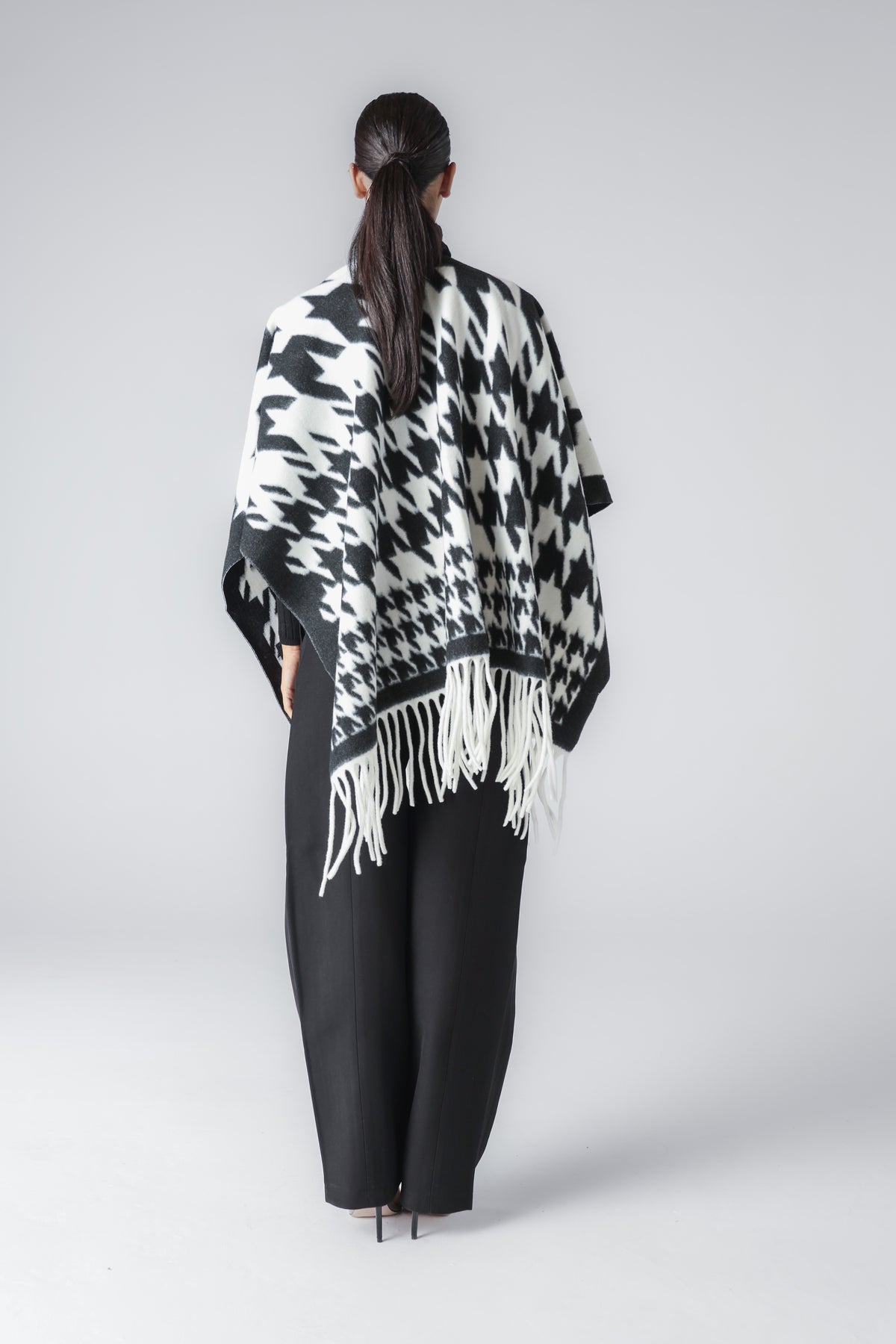 KEENA PONCHO